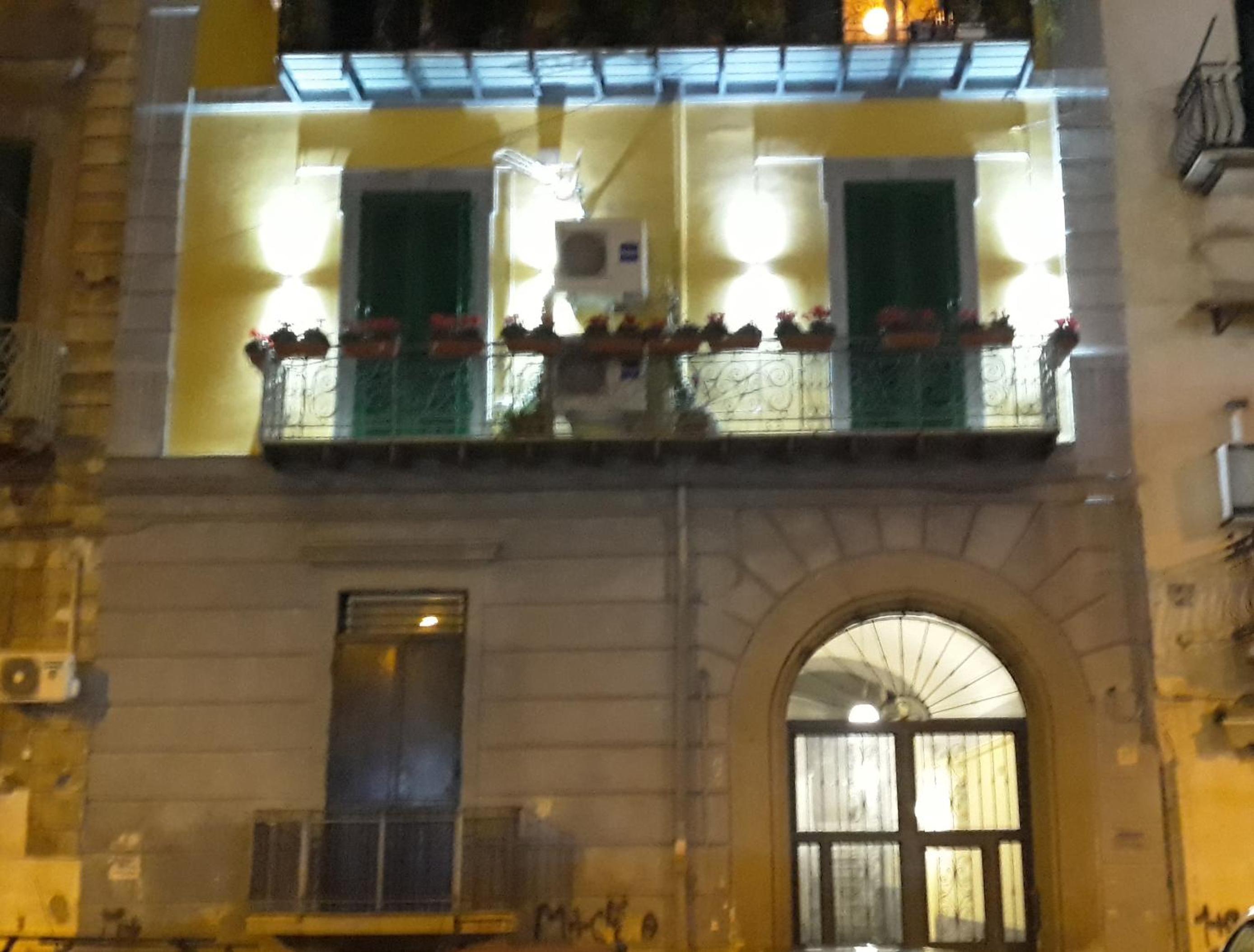 Hermes rooms for tourists