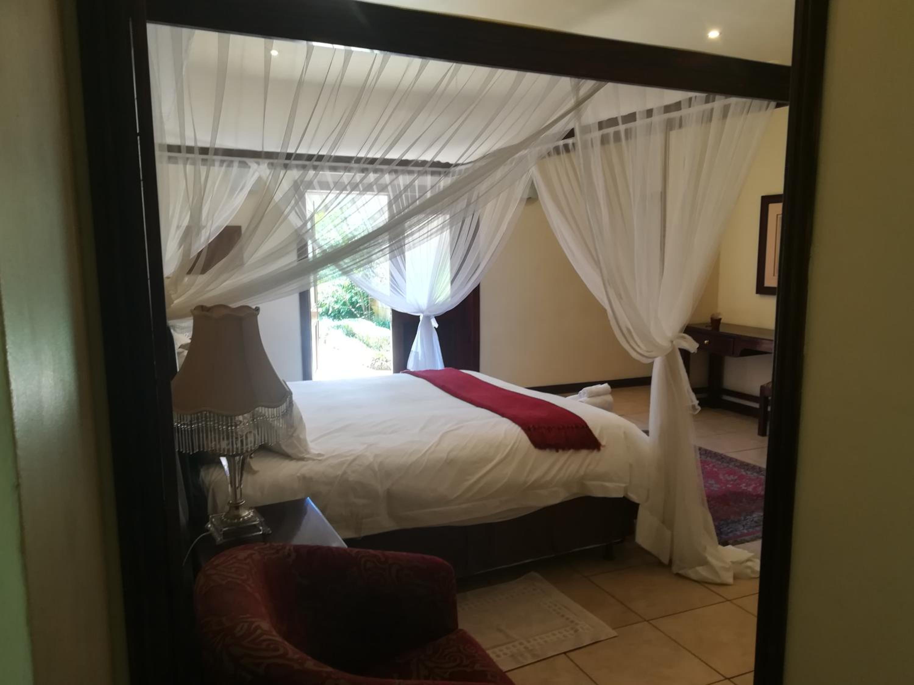 Moon and Sixpence Garden Guest House
