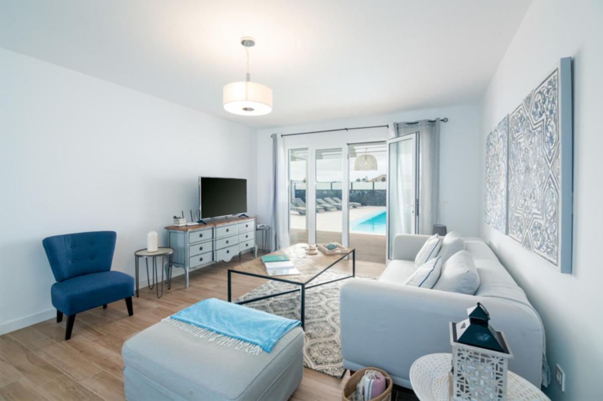 Villa Azahar Suites photo 5