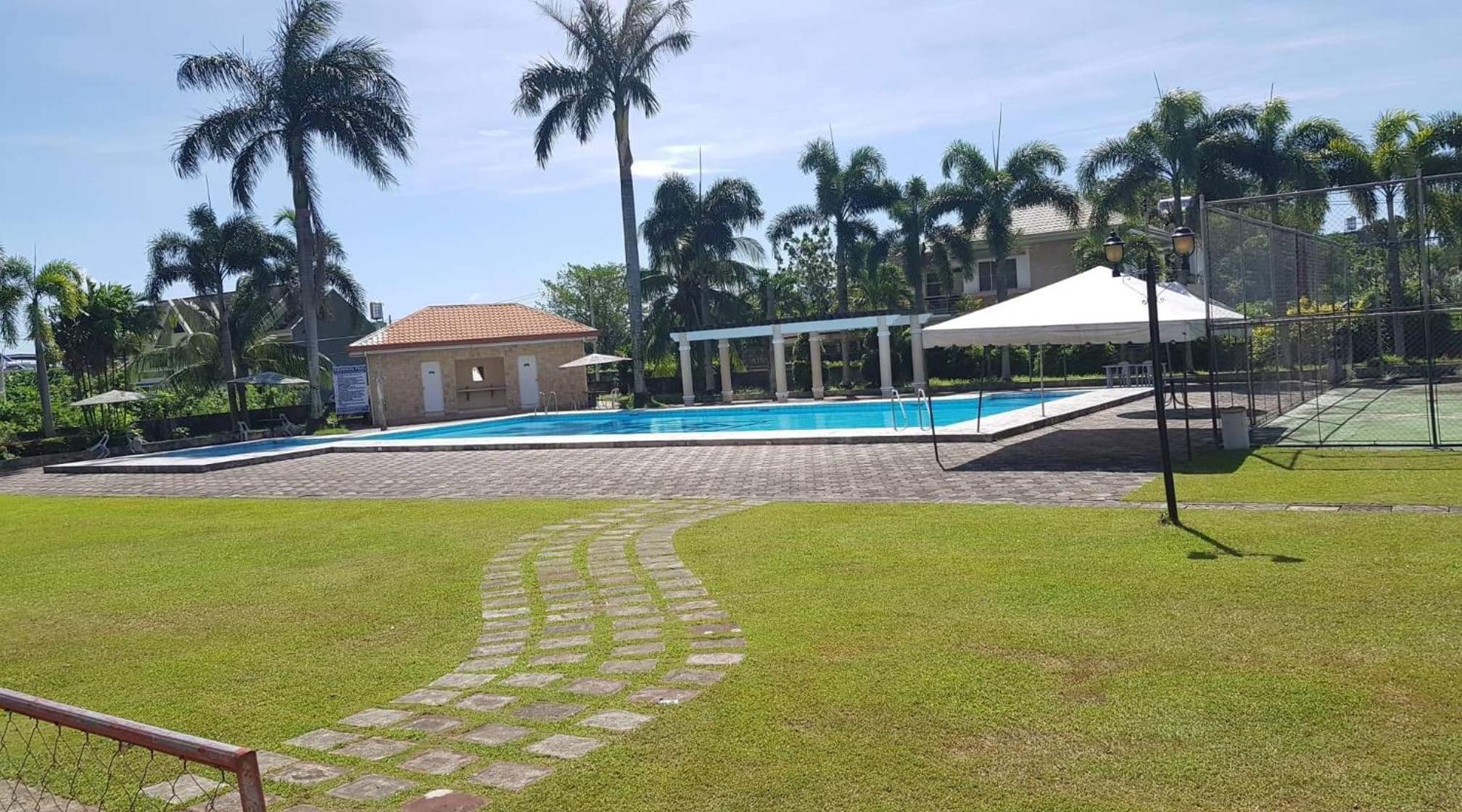 Ailesbury Holiday Home-Iloilo