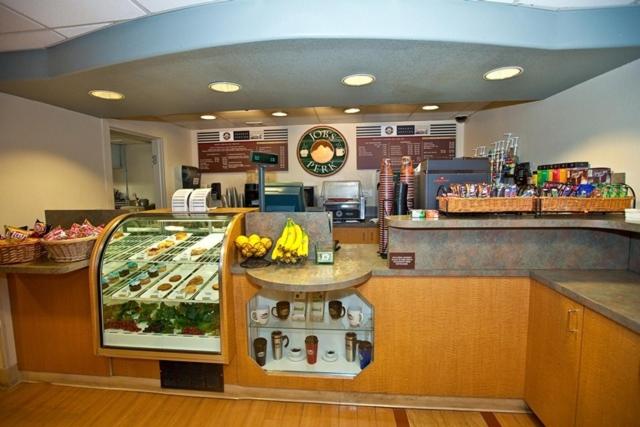 Carson Valley Motor Lodge and Extended Stay - Property Image 12