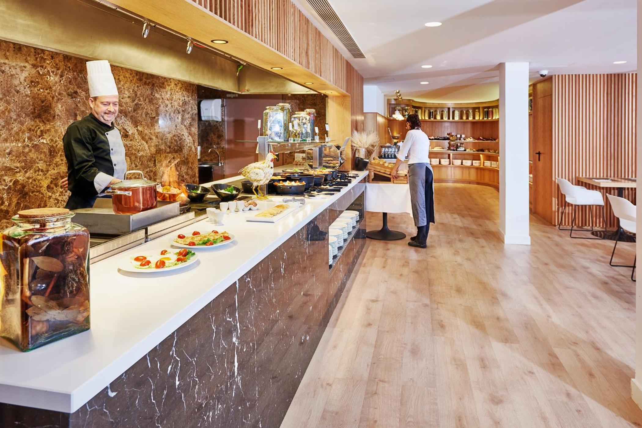 Adeje Vacations - Flamingo Beach Mate - Property Image 5