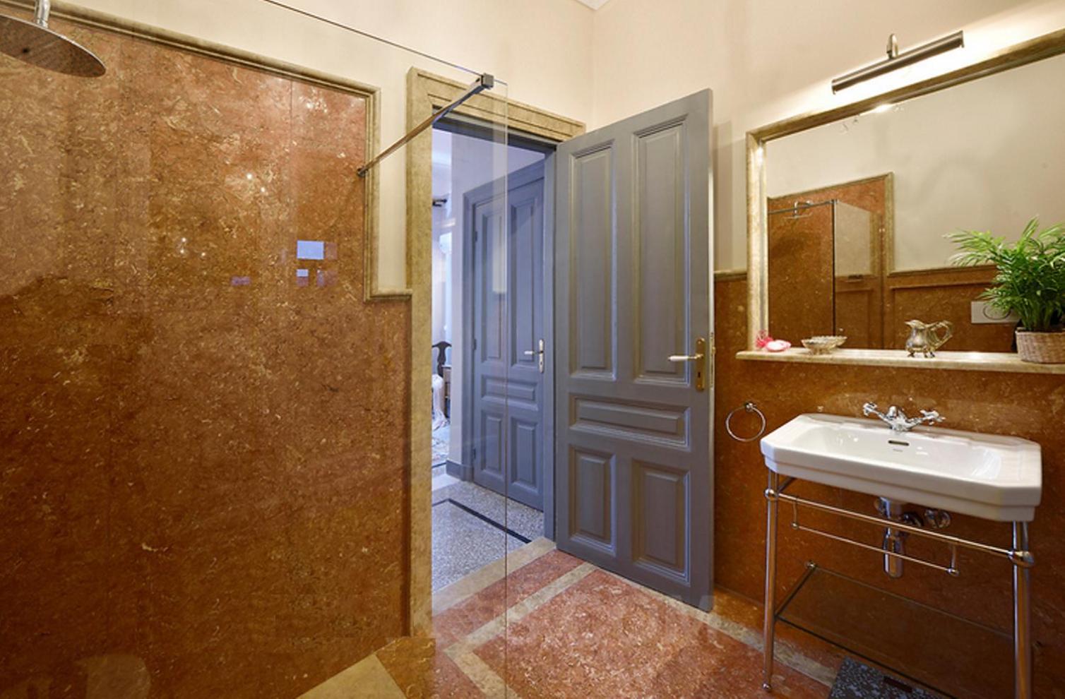 Athenian Vintage Apartments