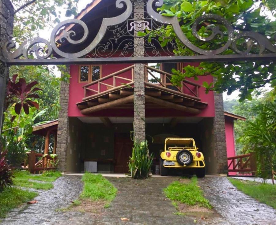 Villa Cachoeira da Rocha