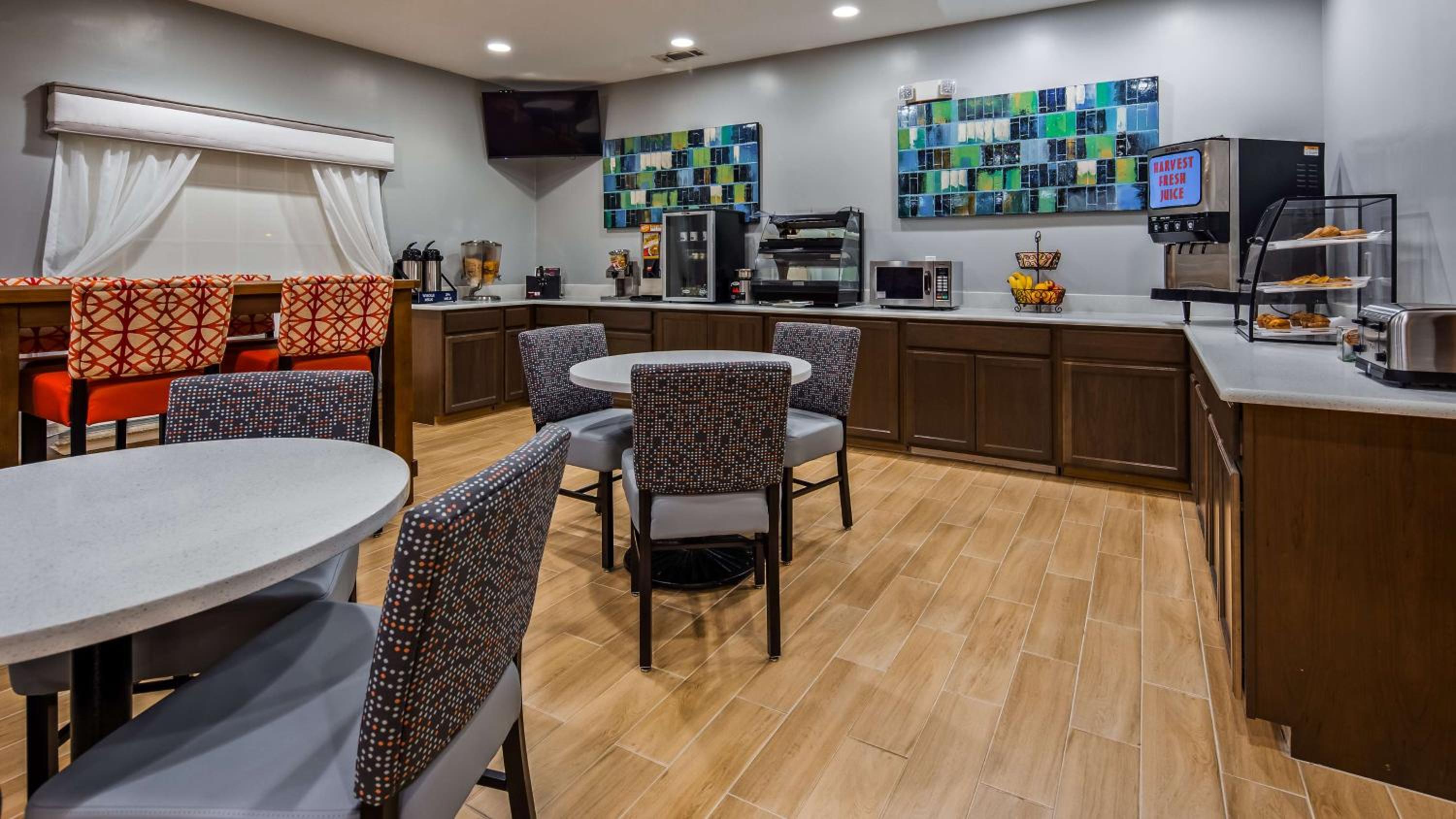 Mineral Wells Vacations - Best Western Clubhouse Inn  Suites - Property Image 4