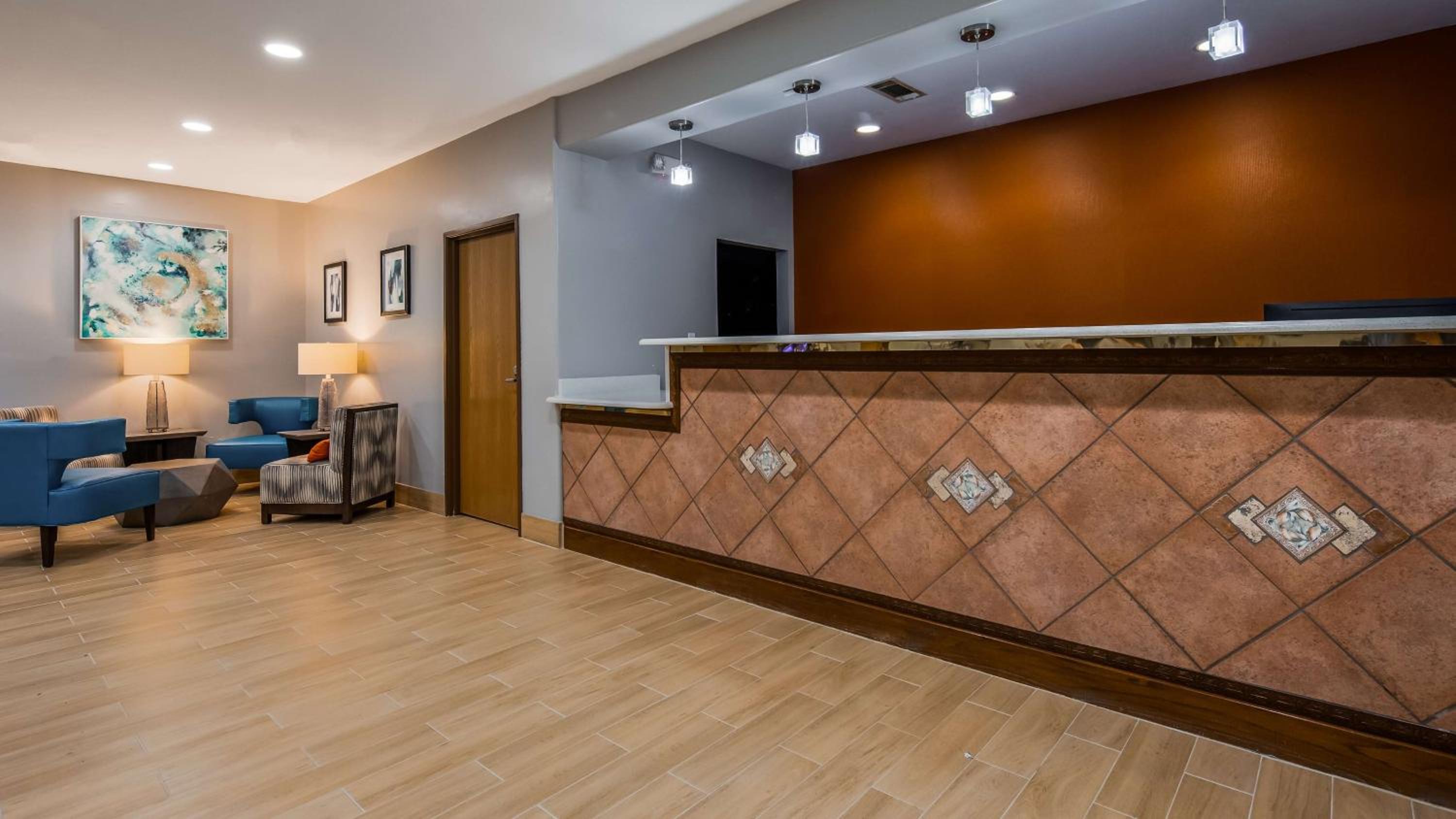 Mineral Wells Vacations - Best Western Clubhouse Inn  Suites - Property Image 3