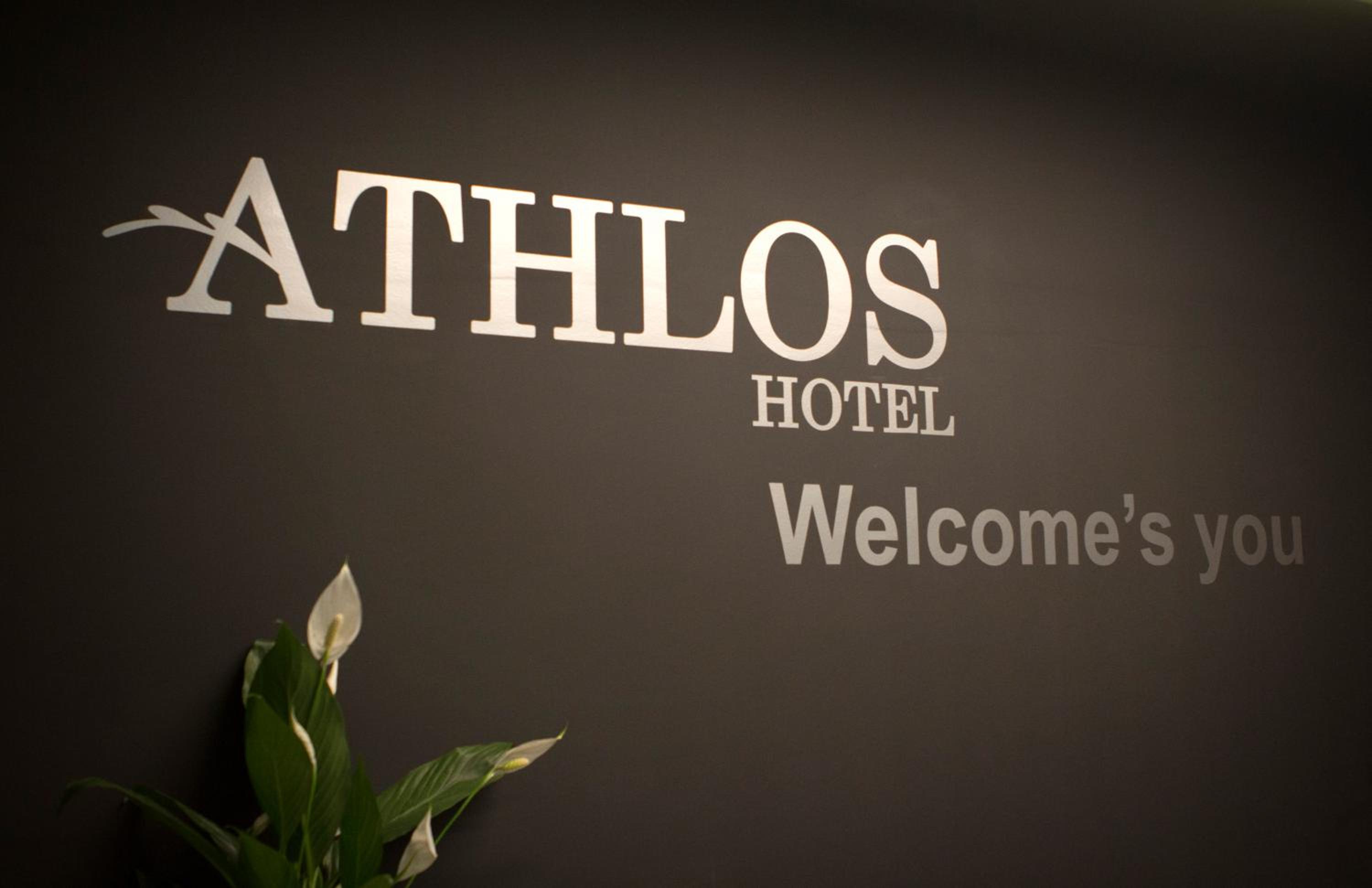 Hotel Athlos Hotel - Image 1