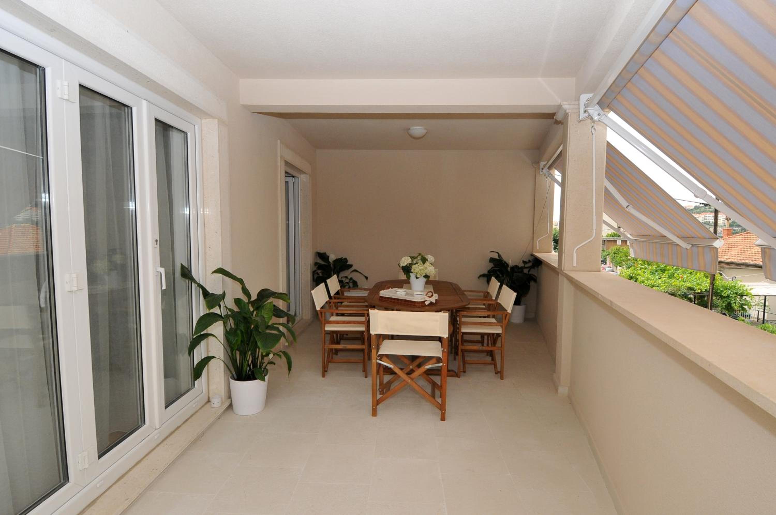 Apartments Annette - studio and two bedroom apartment with parking
