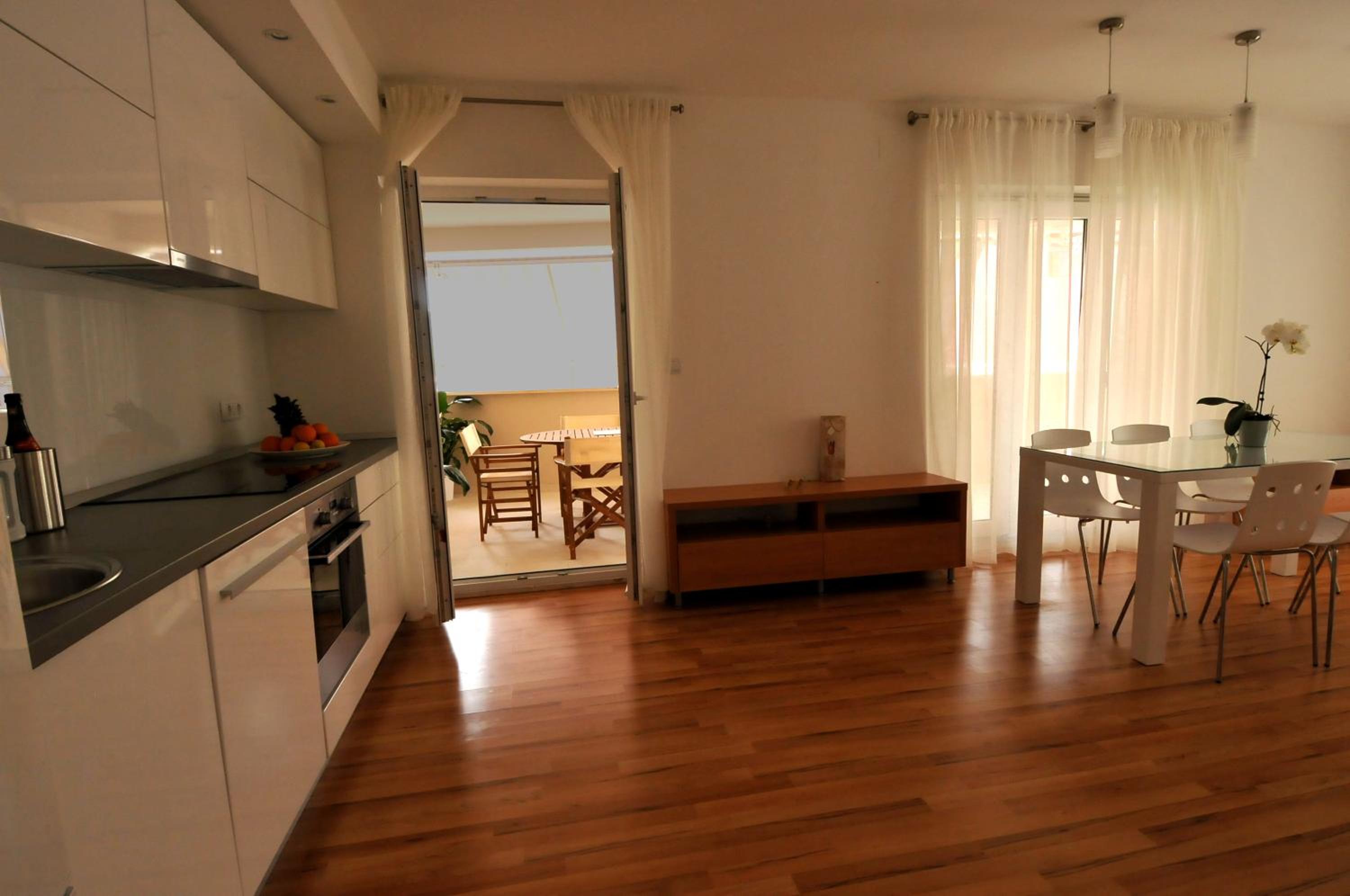 Apartments Annette - studio and two bedroom apartment with parking