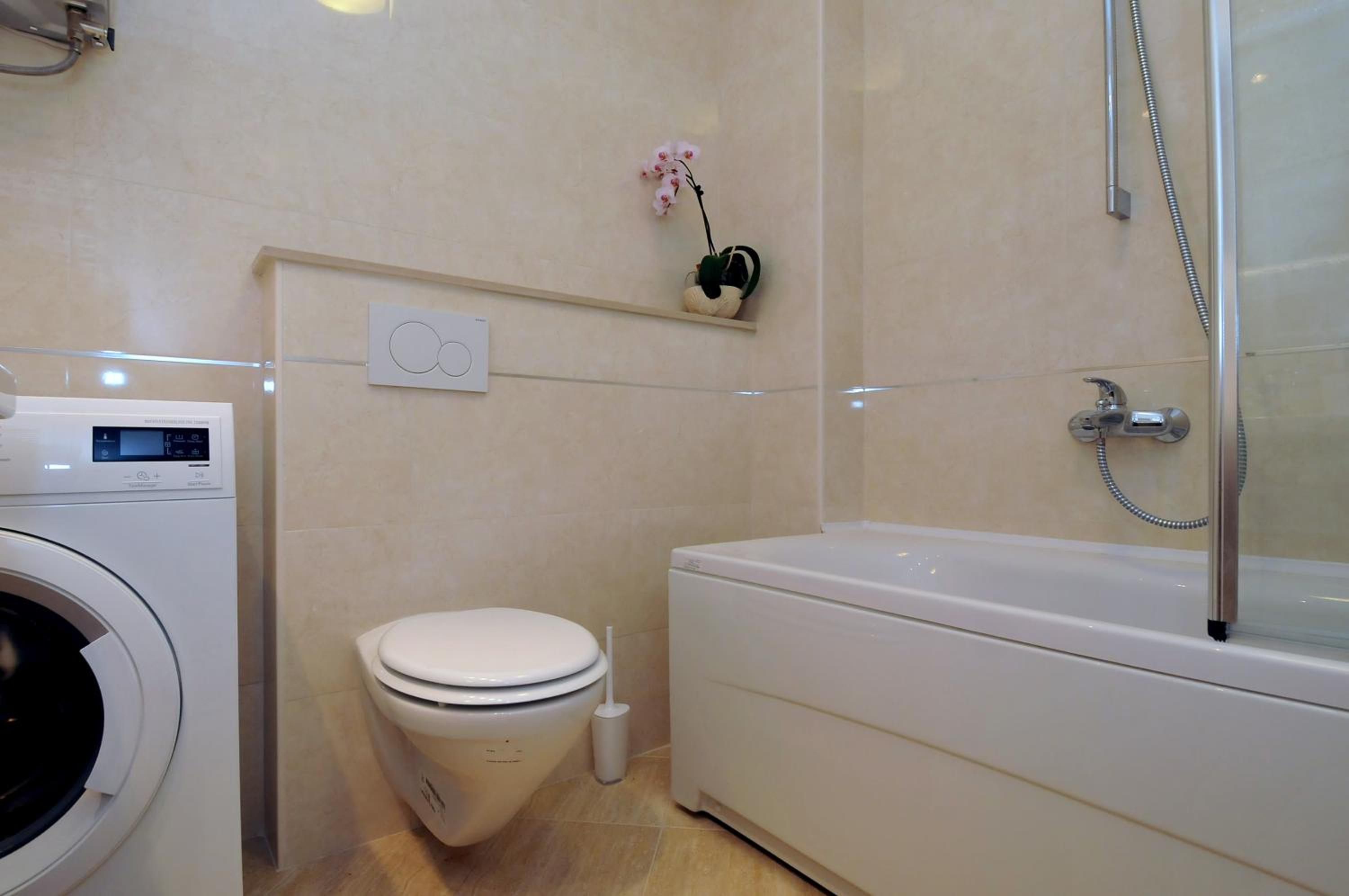 Apartments Annette - studio and two bedroom apartment with parking