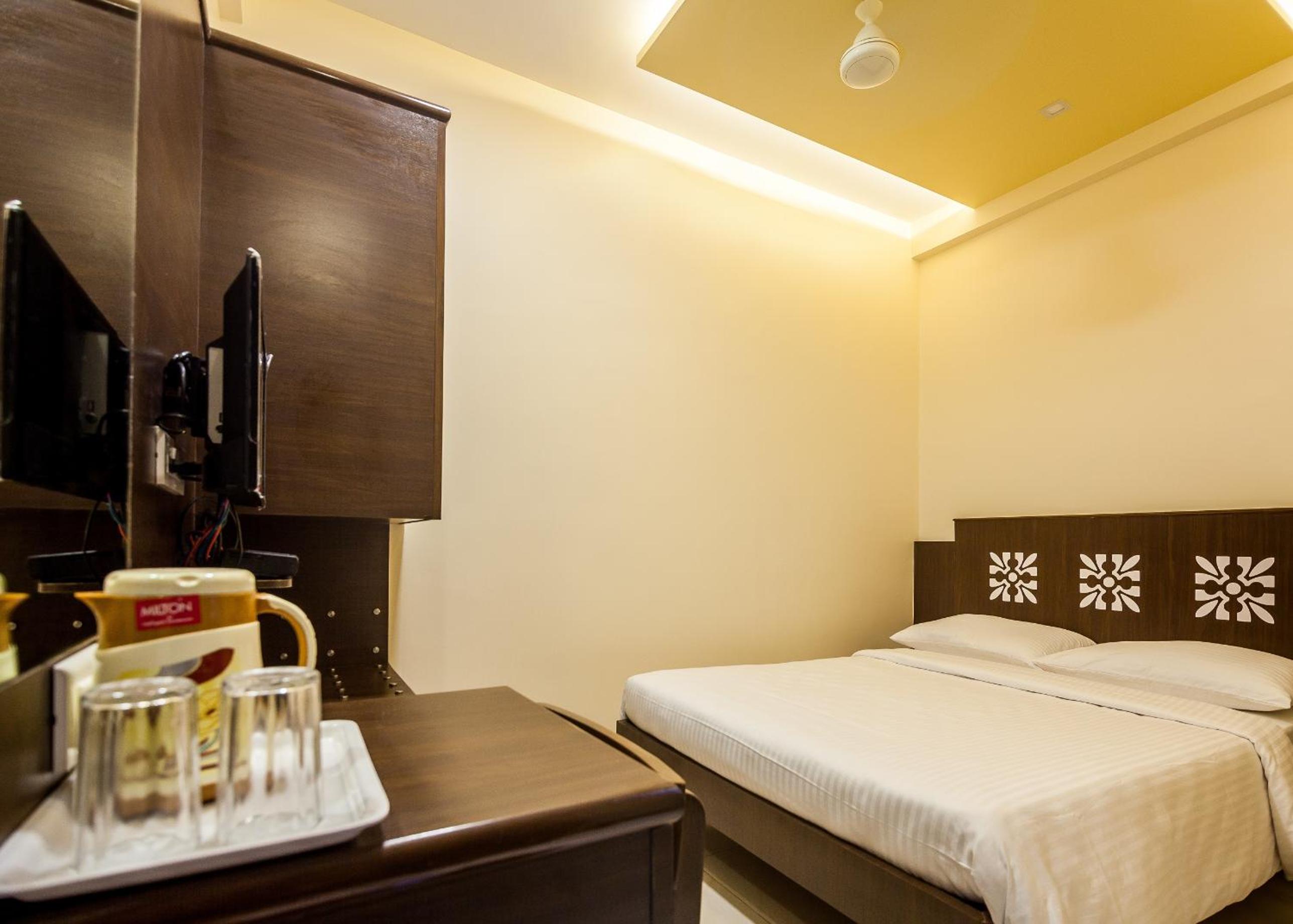 City Guest House - Dadar photo 4