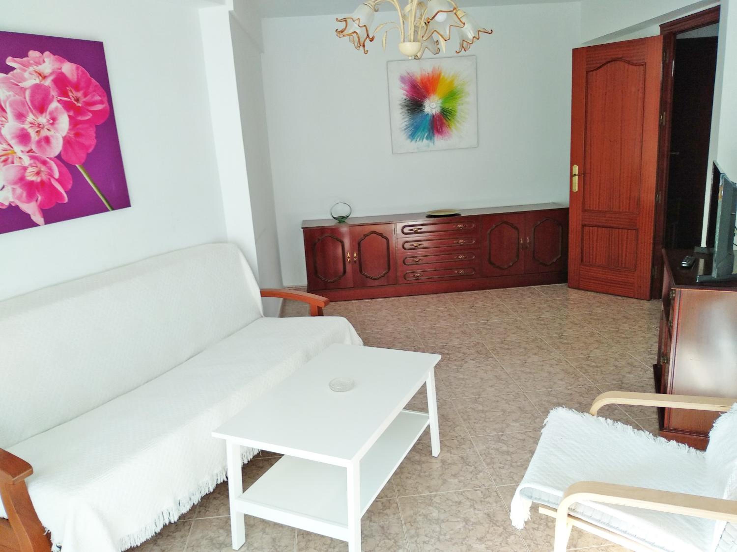 Apartamentos Intercentro Algarrobo-Costa APARTAMENTOS TURÍSTICOS -INMOBILIARIA