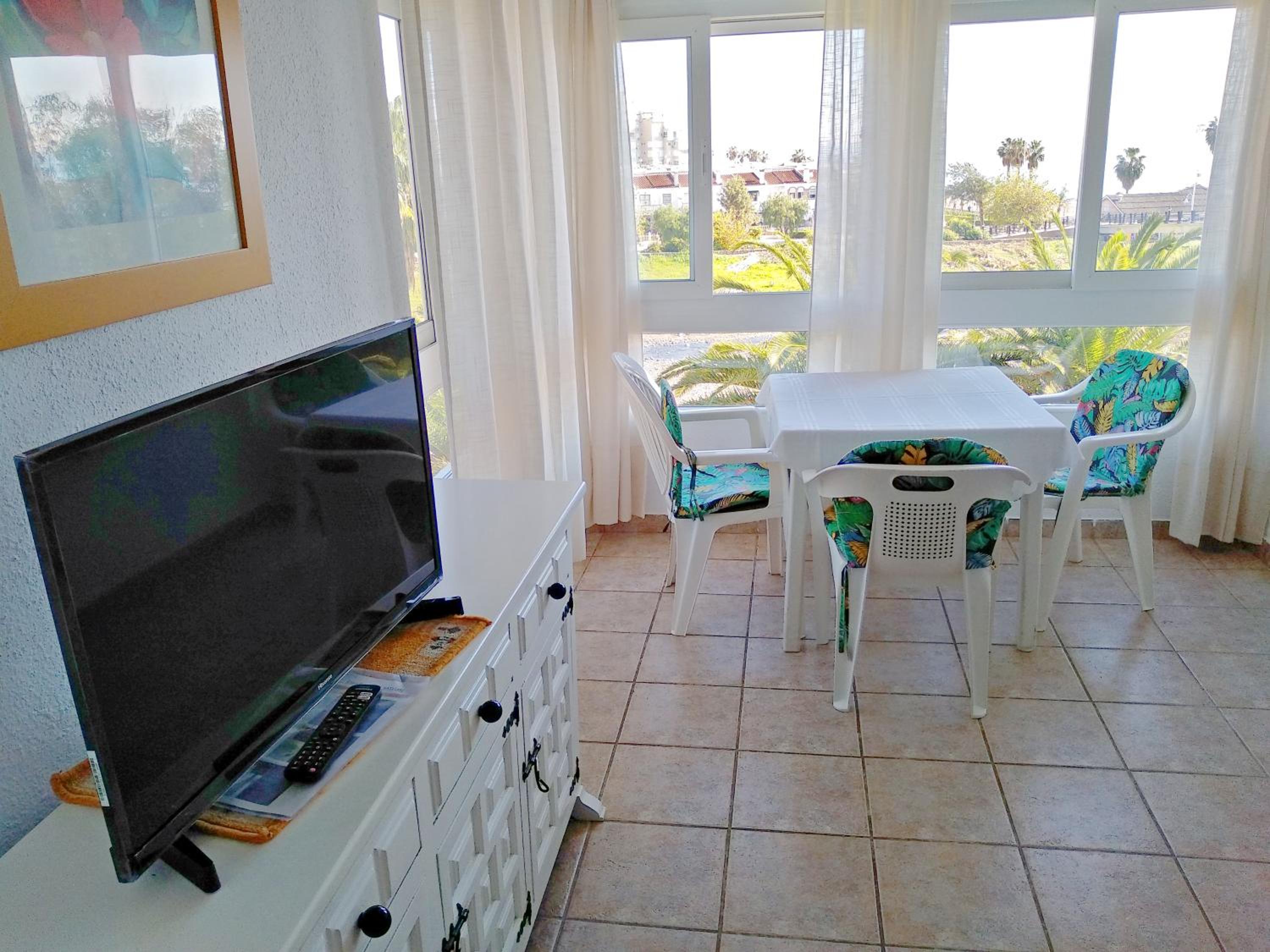 Apartamentos Intercentro Algarrobo-Costa APARTAMENTOS TURÍSTICOS -INMOBILIARIA