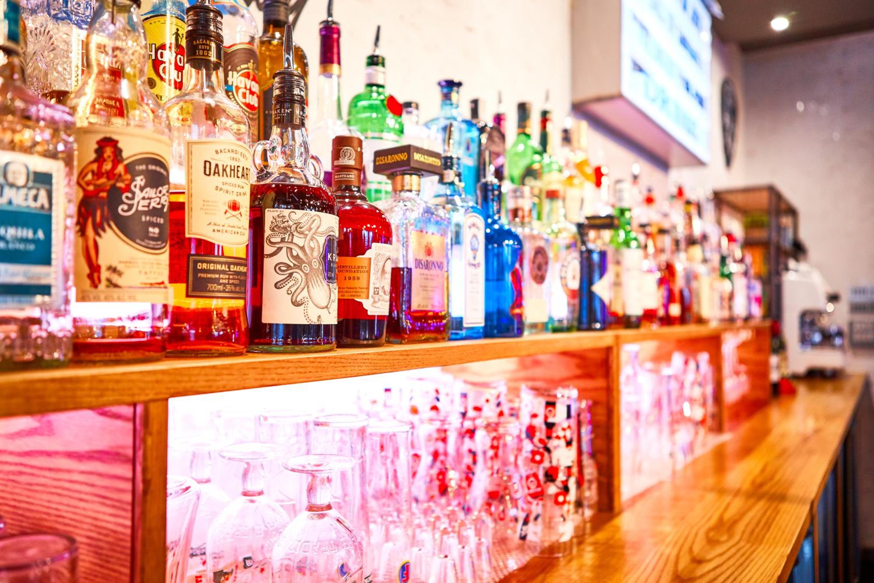 bar