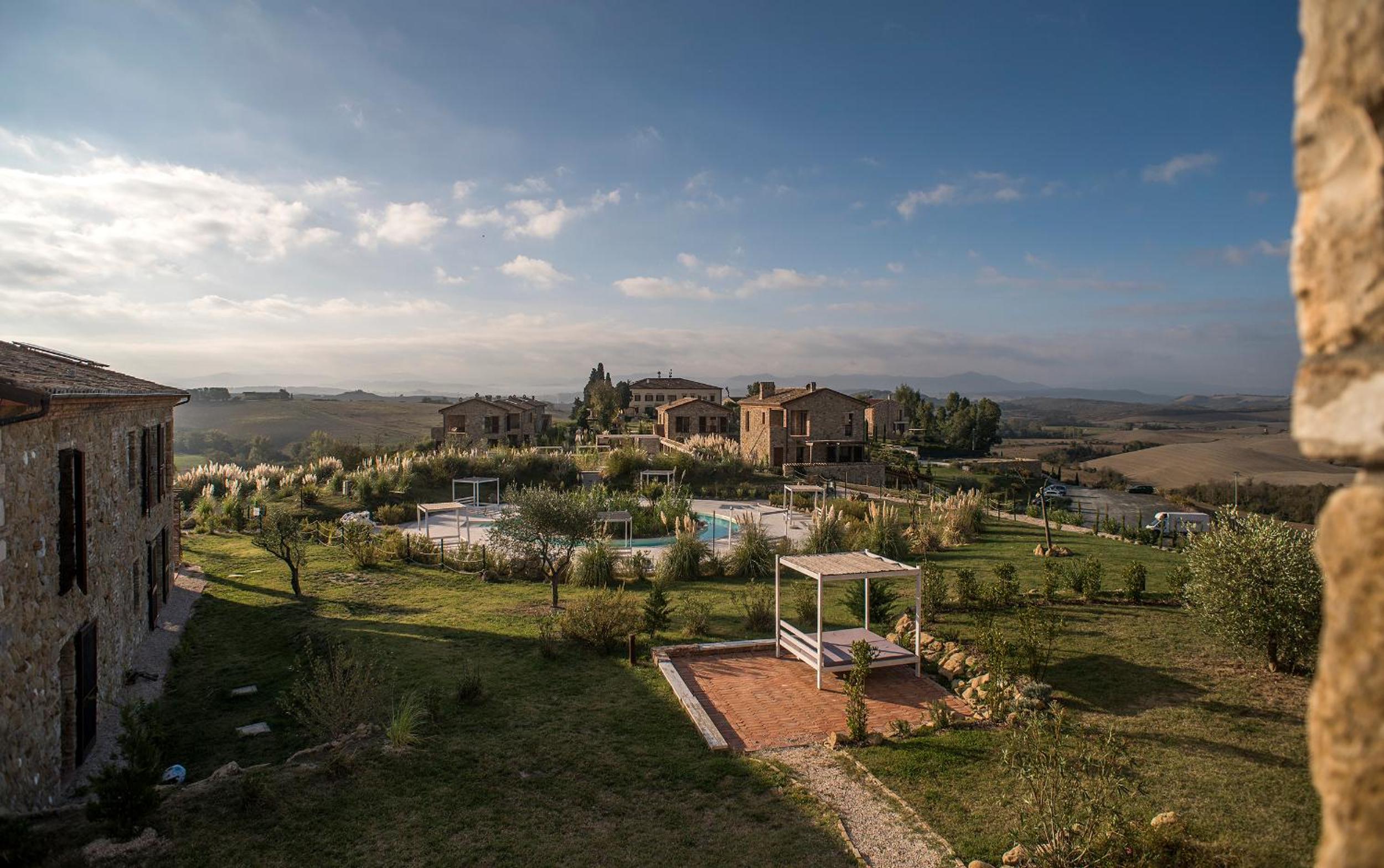 Tuscany Forever Premium Apartments photo 3