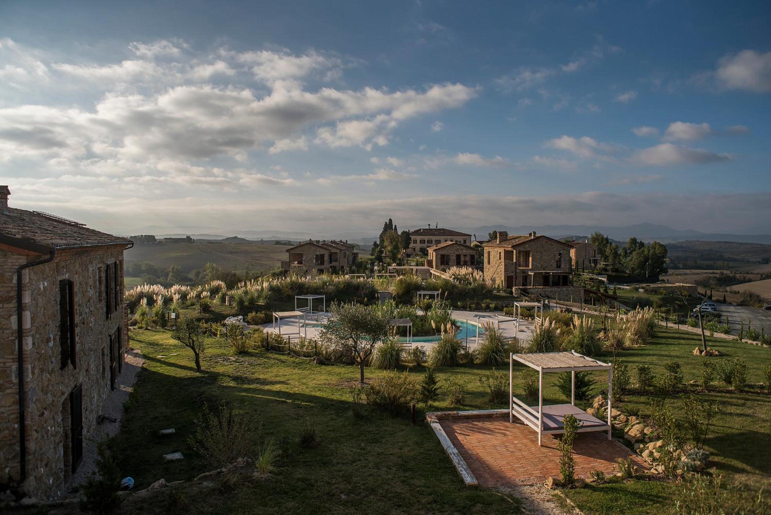 Tuscany Forever Premium Apartments photo 1