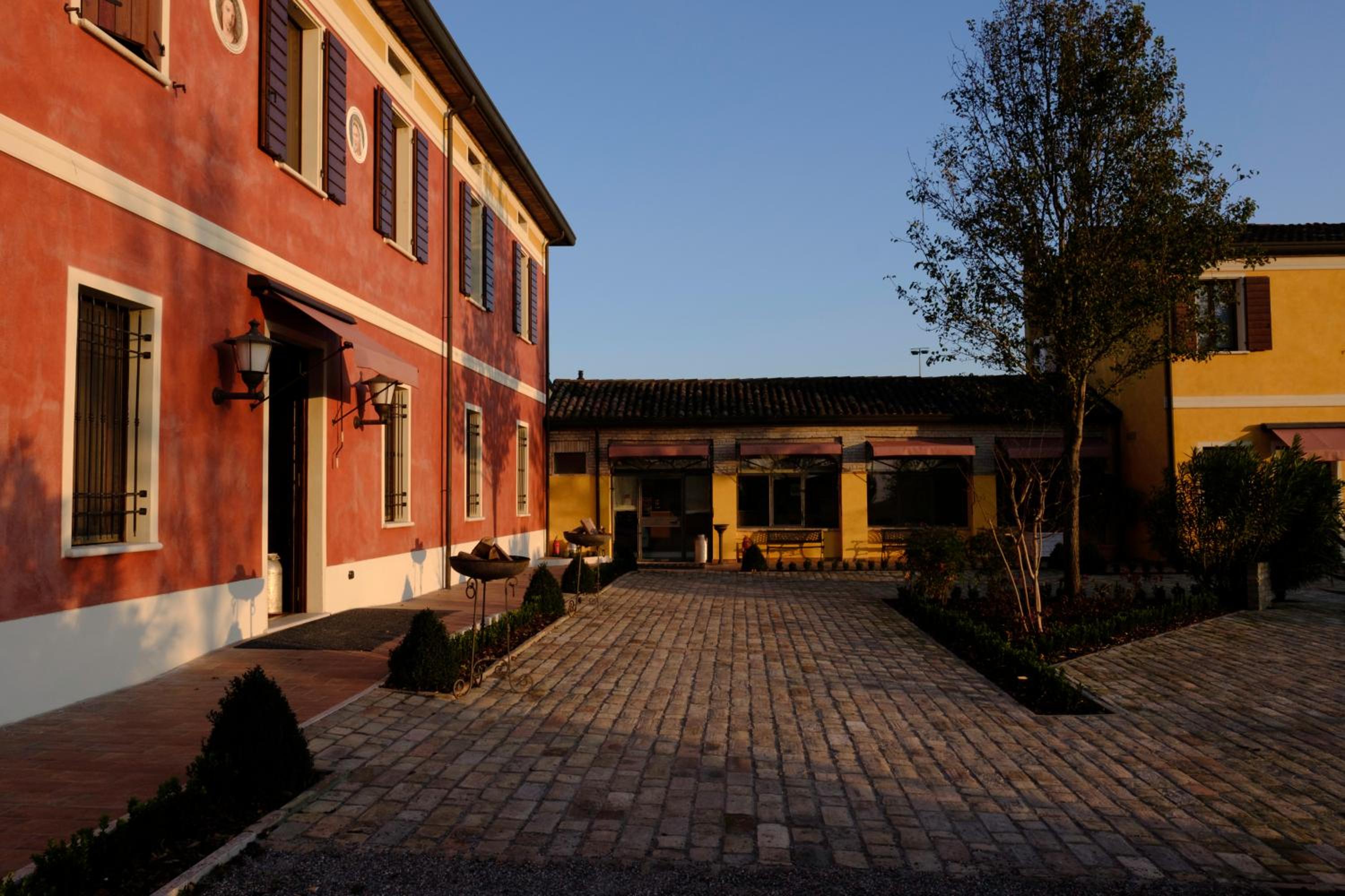 Agriturismo Corte Palazzo view 3