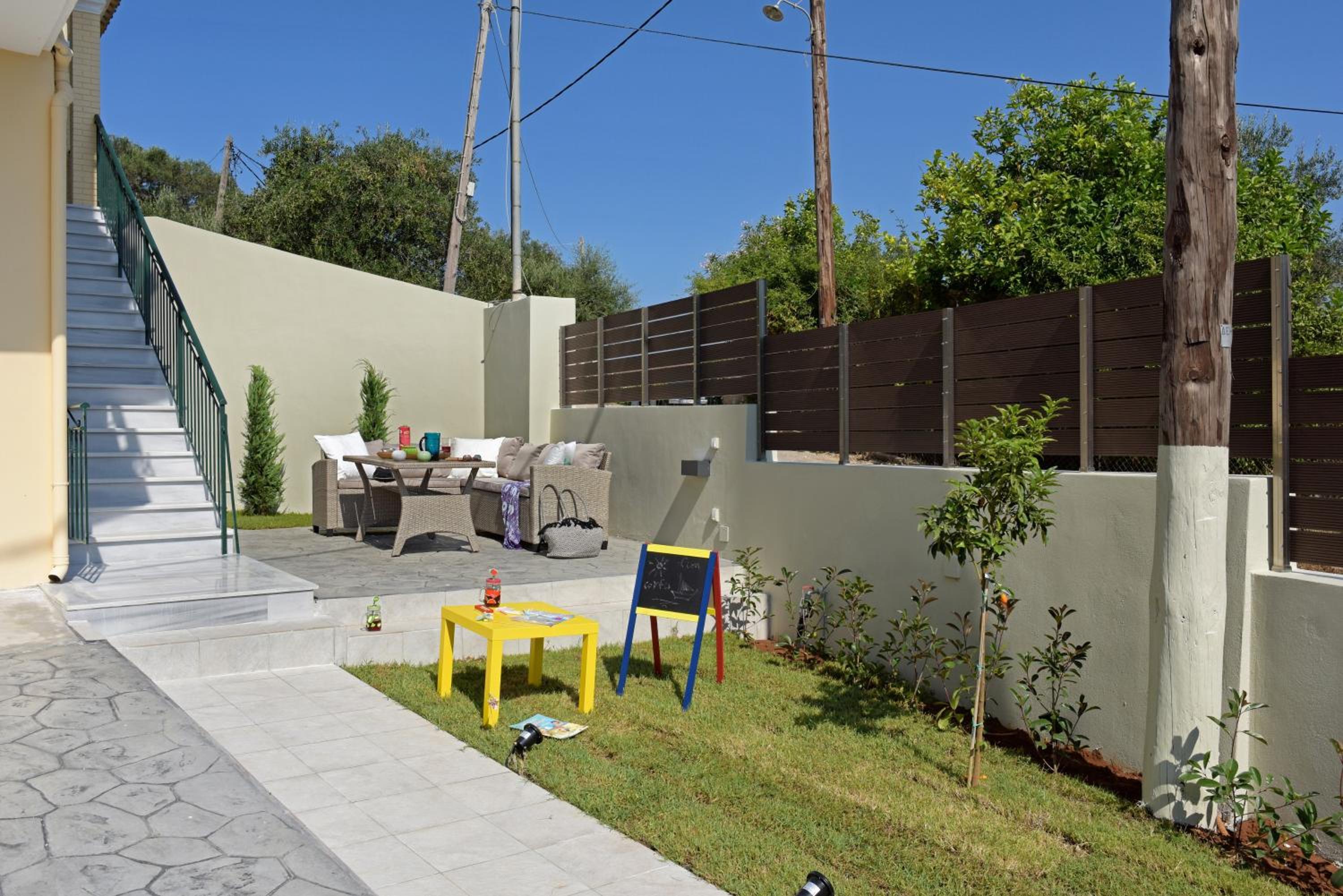Giorgos & Maria Villas view 4