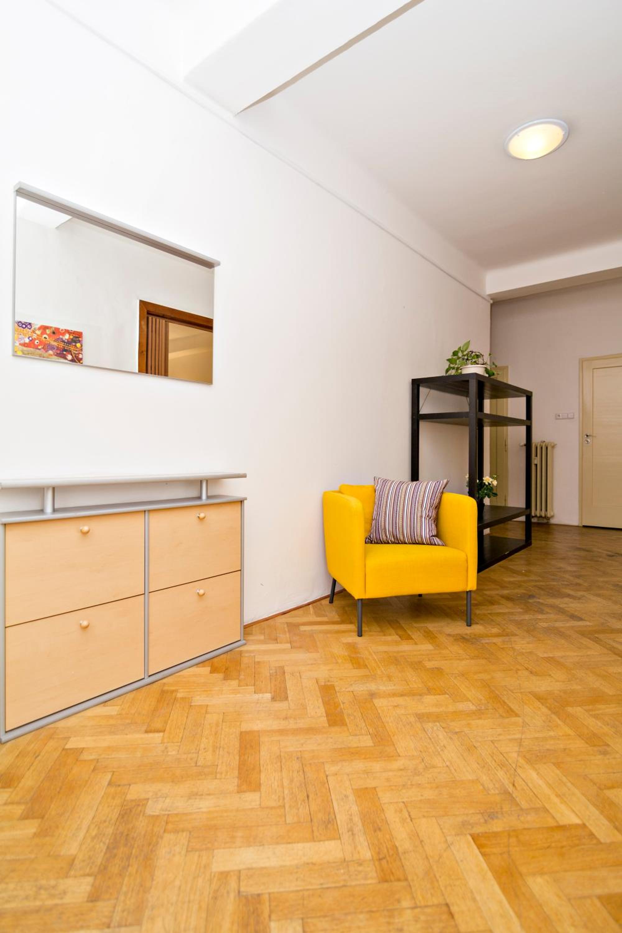 Apartments with 2 Bathrooms