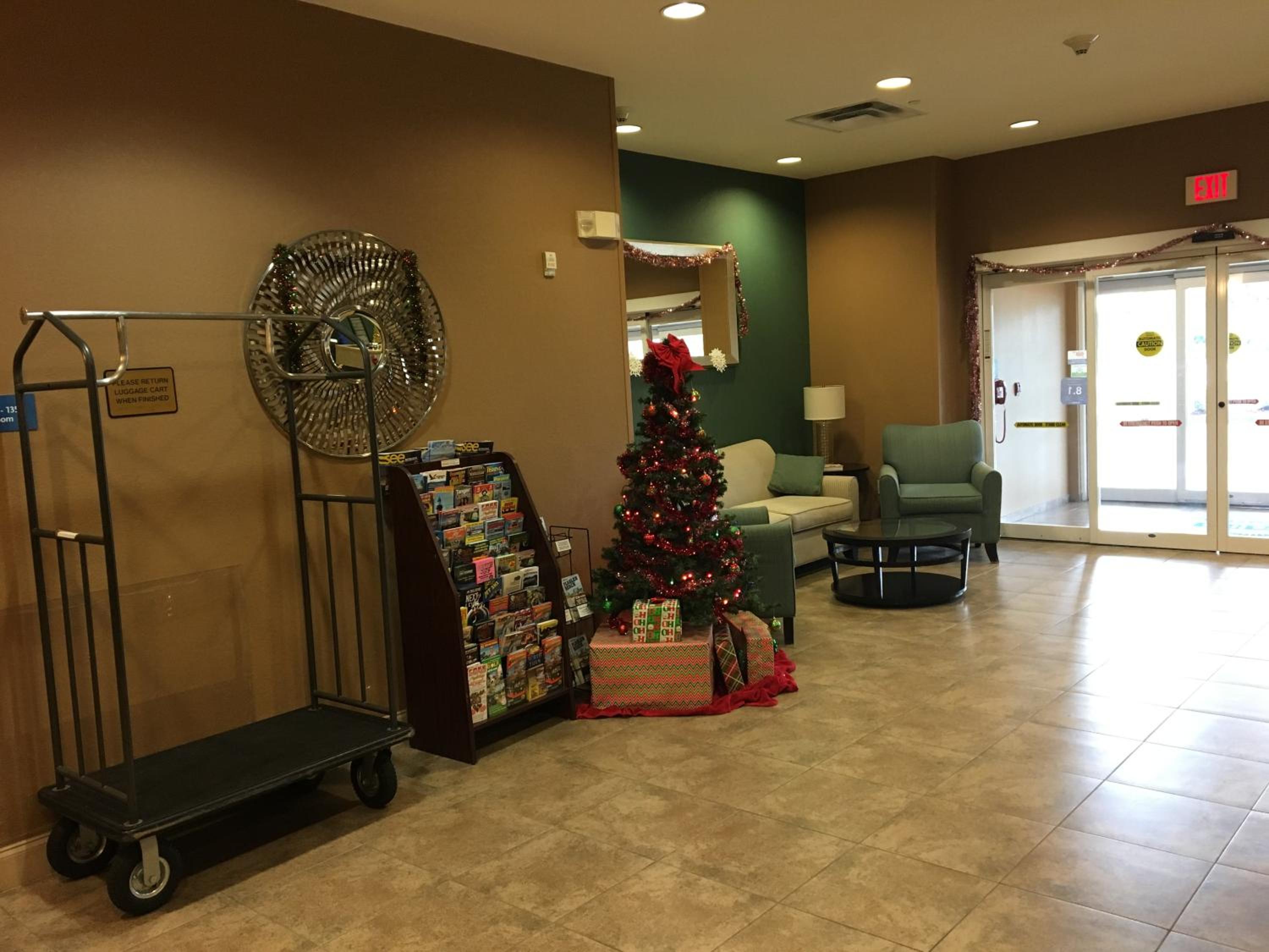 Holiday Inn Express & Suites Palm Coast - I-95