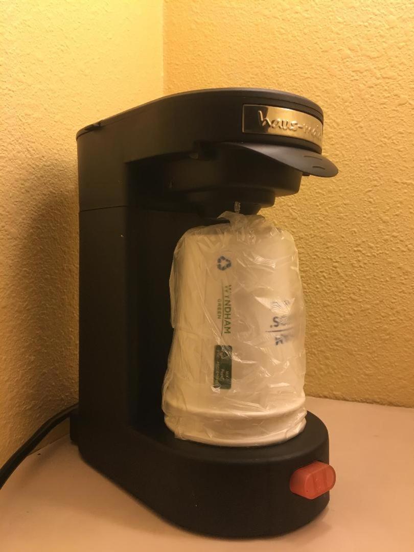 Miscellaneous Market Vacations - Days Inn by Wyndham Scranton PA - Property Image 4