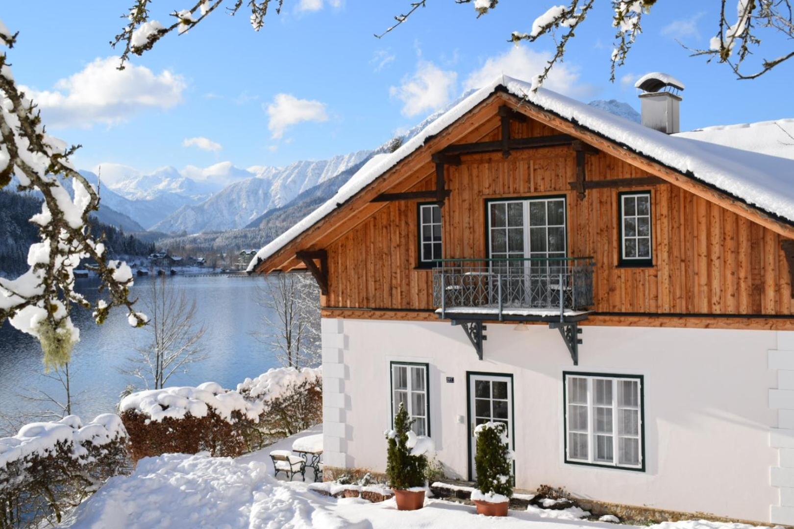 Villa Frischmuth am See
