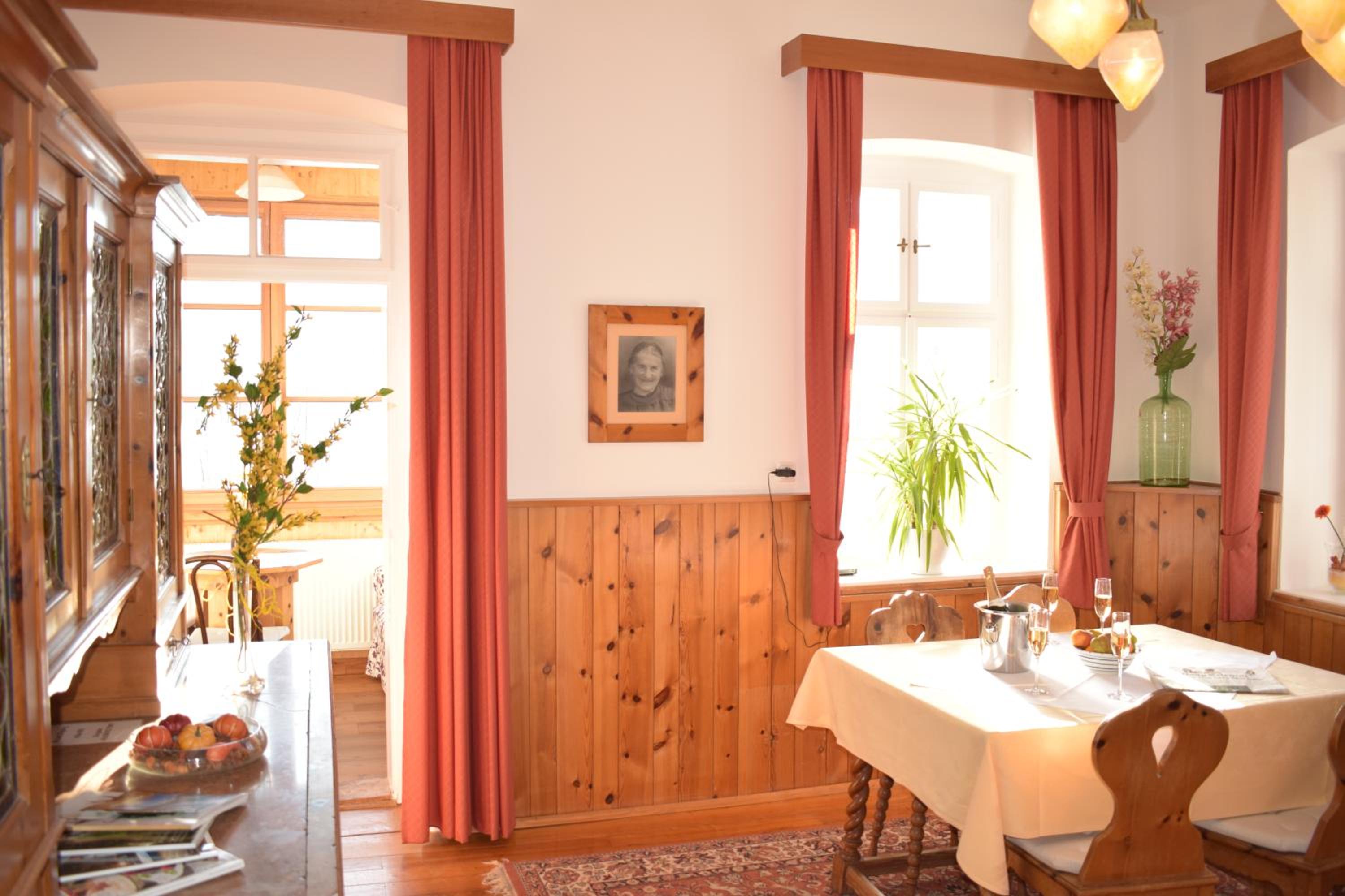 Villa Frischmuth am See