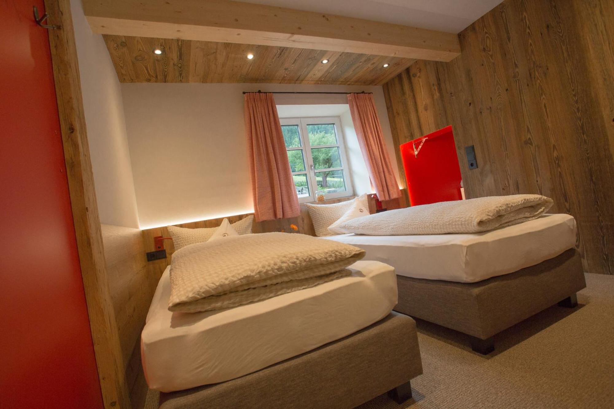 Pension der Steinbock - das 300 Jahre alte Bauernhaus - TIROL