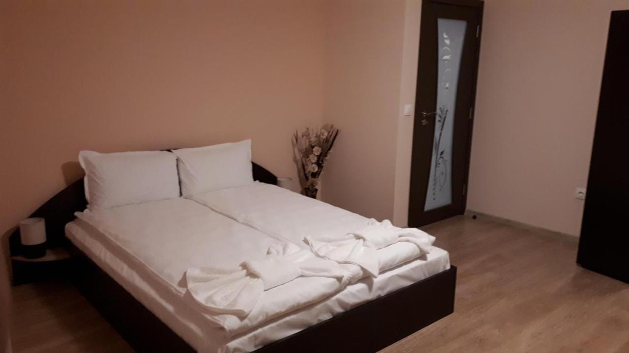 Guest House Ideal