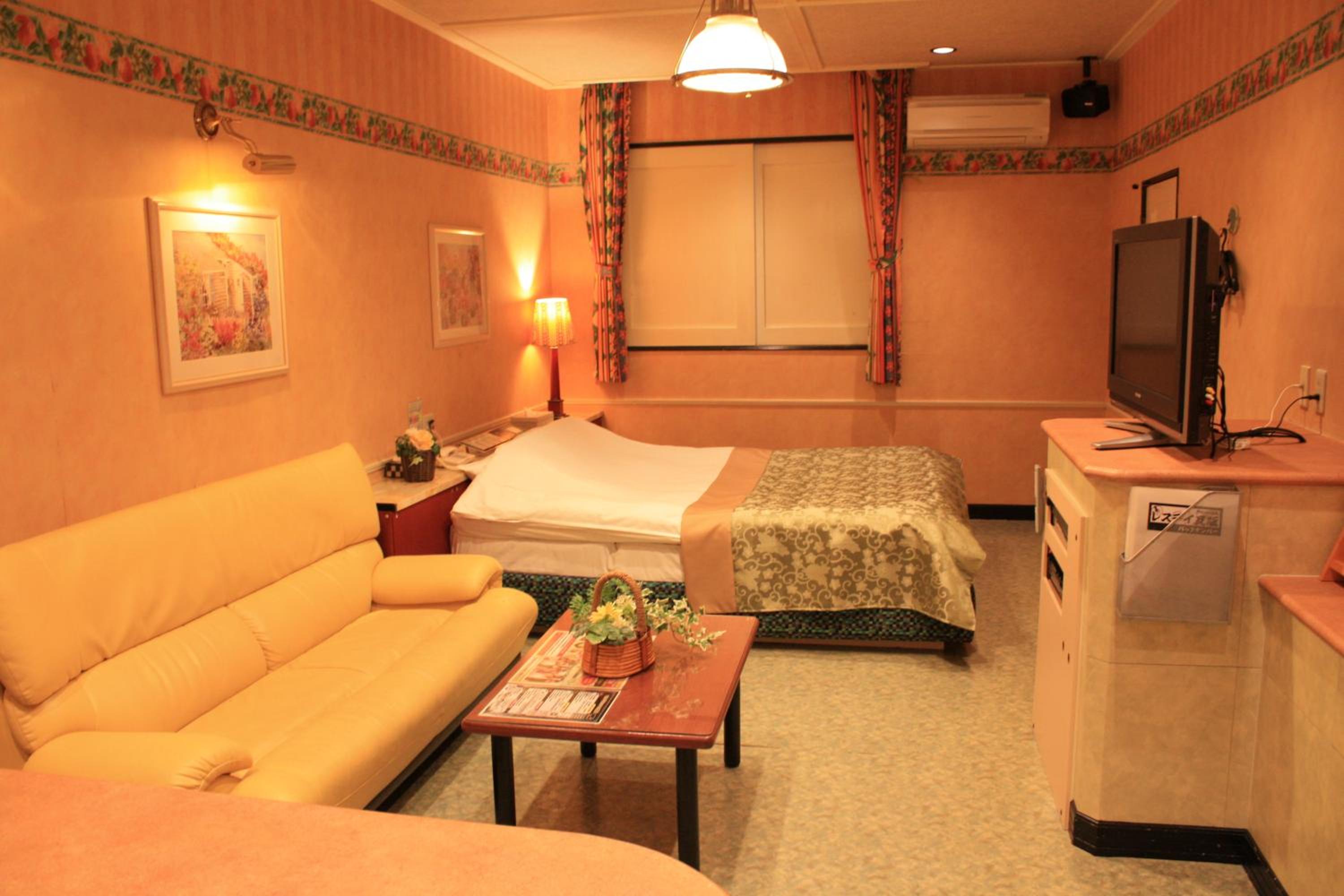 Photo 9
