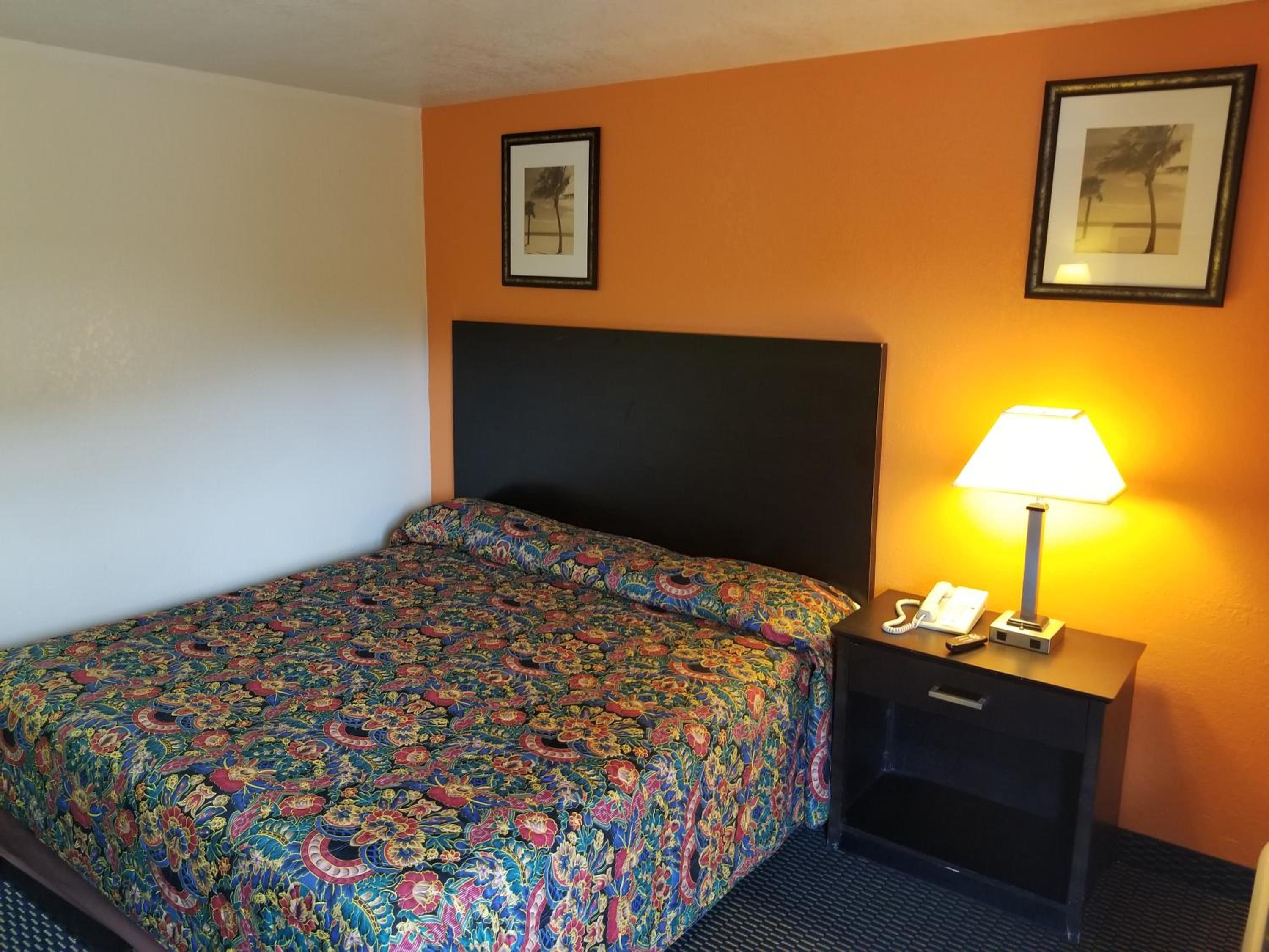 Macon Vacations - America's Best Inn - Macon - Property Image 17