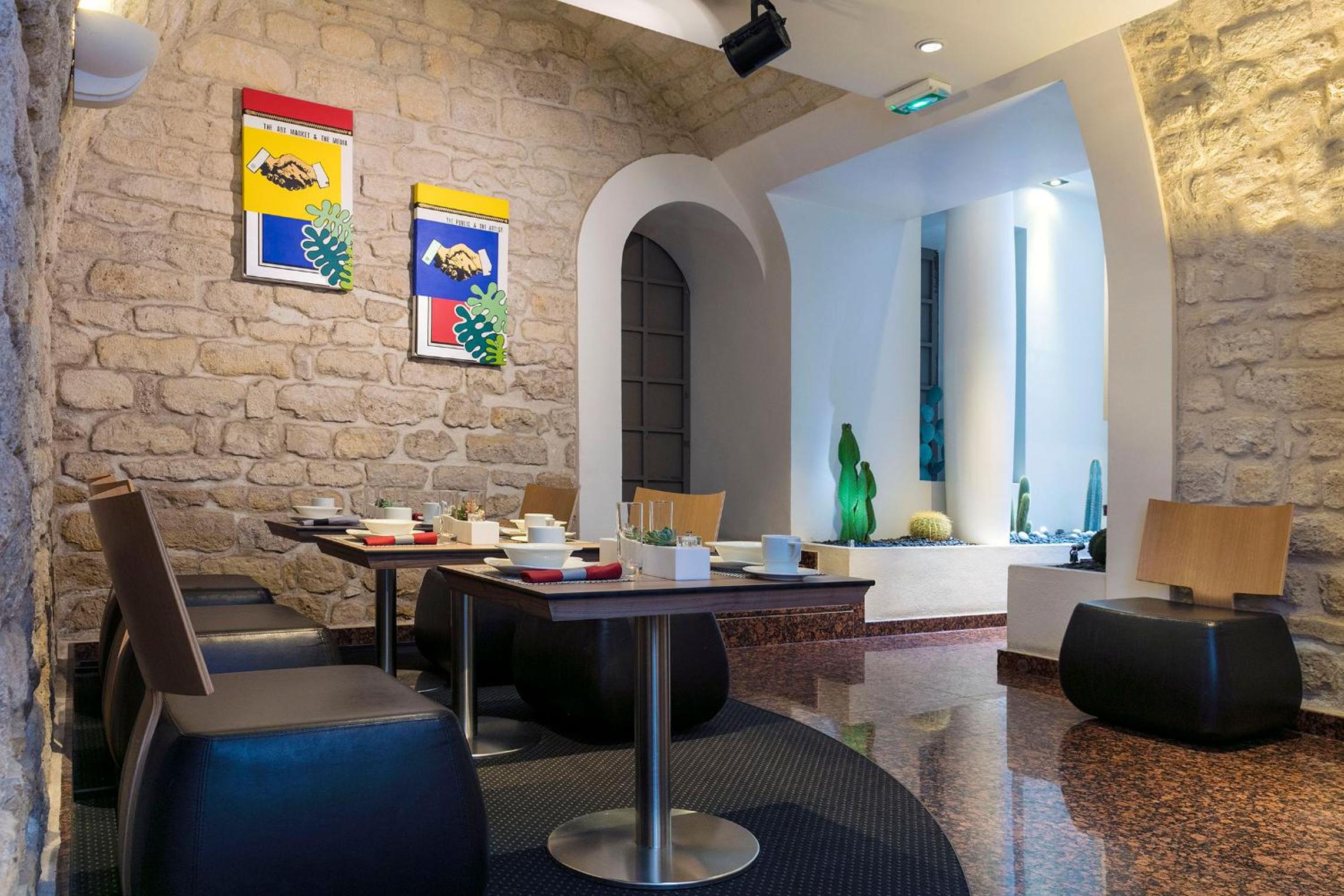 Select Hotel en Paris — dining