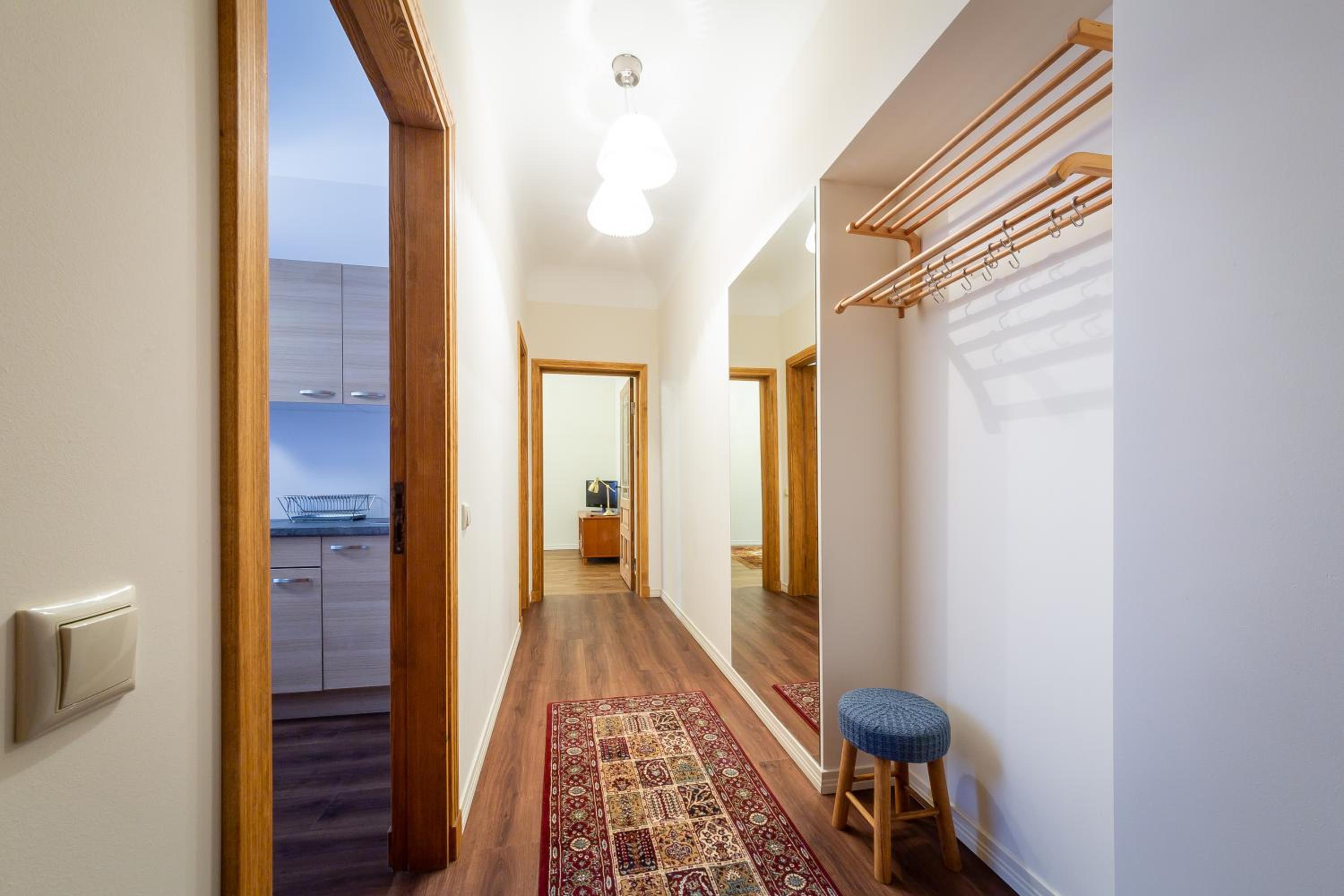 Stories Writer's AP 39,5sqm Renovated Free parking view 5