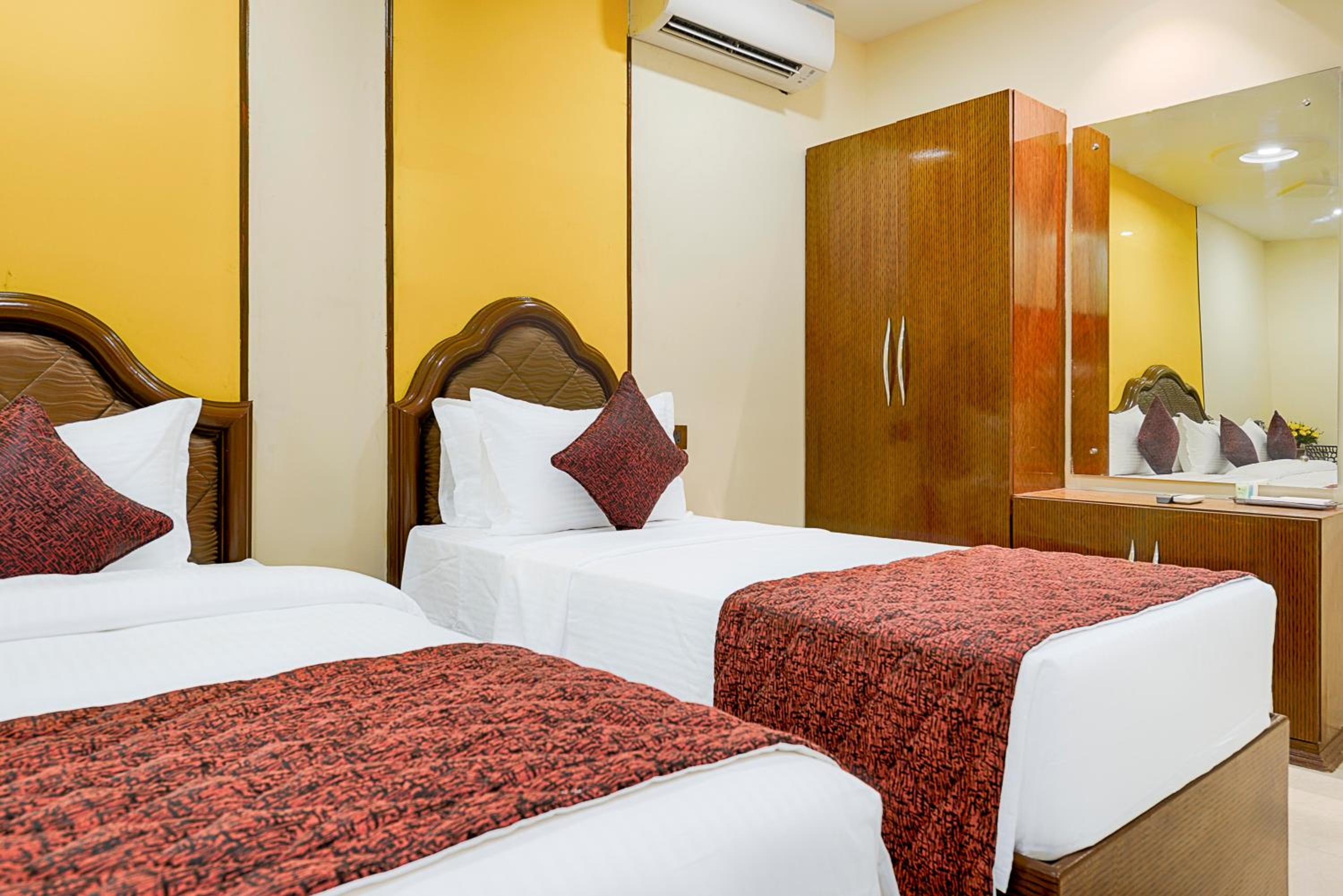 Hotel Ramraj Regency