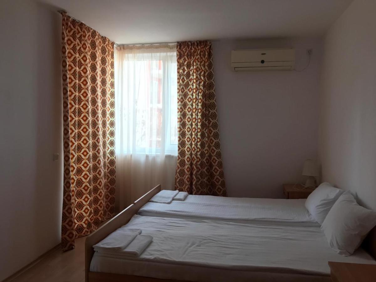 Kalina Private Apartments in Marina View Fort Beach, Sveti Vlas