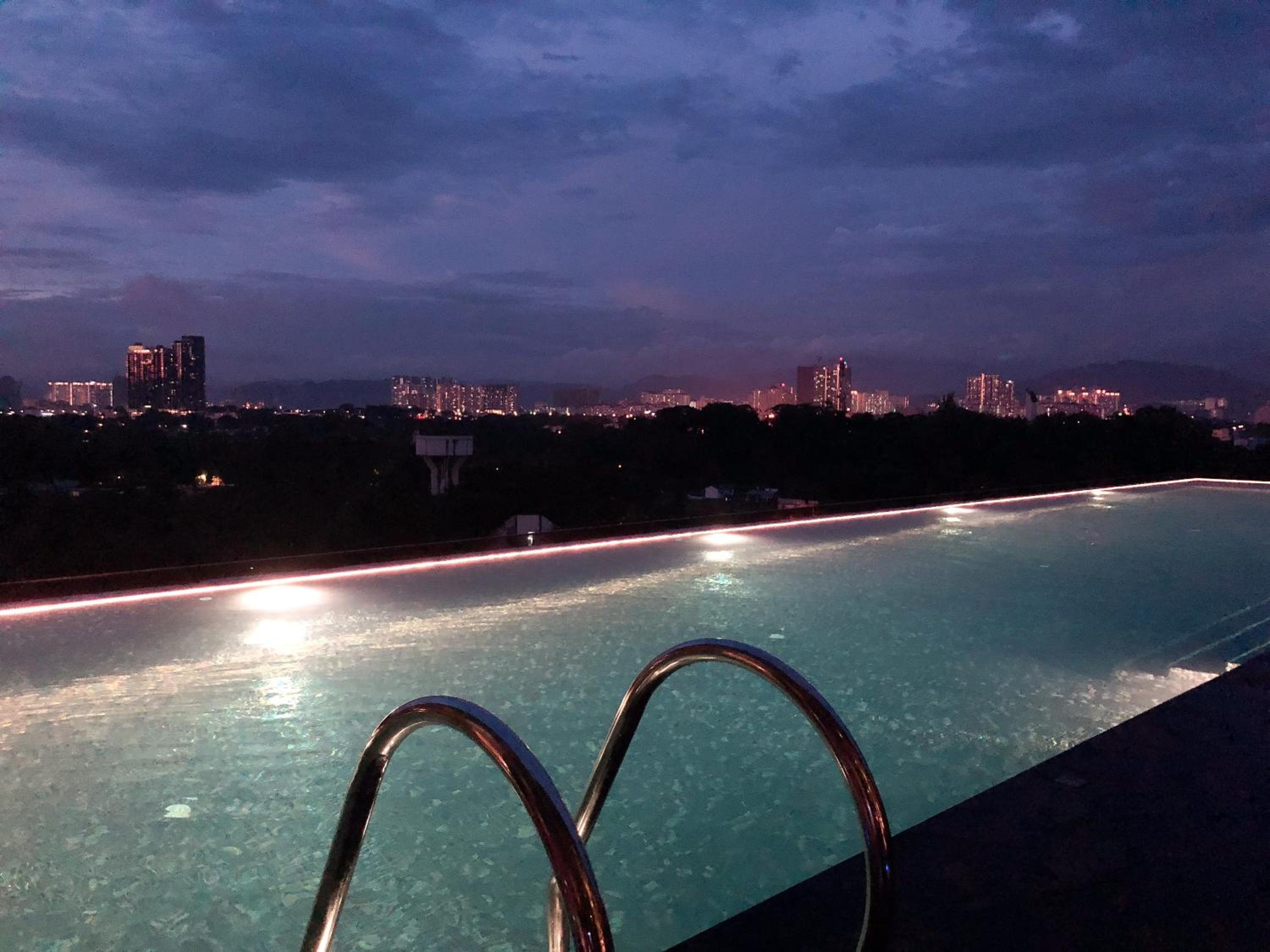 Expressionz Suites near KLCC, IJN by Wodages