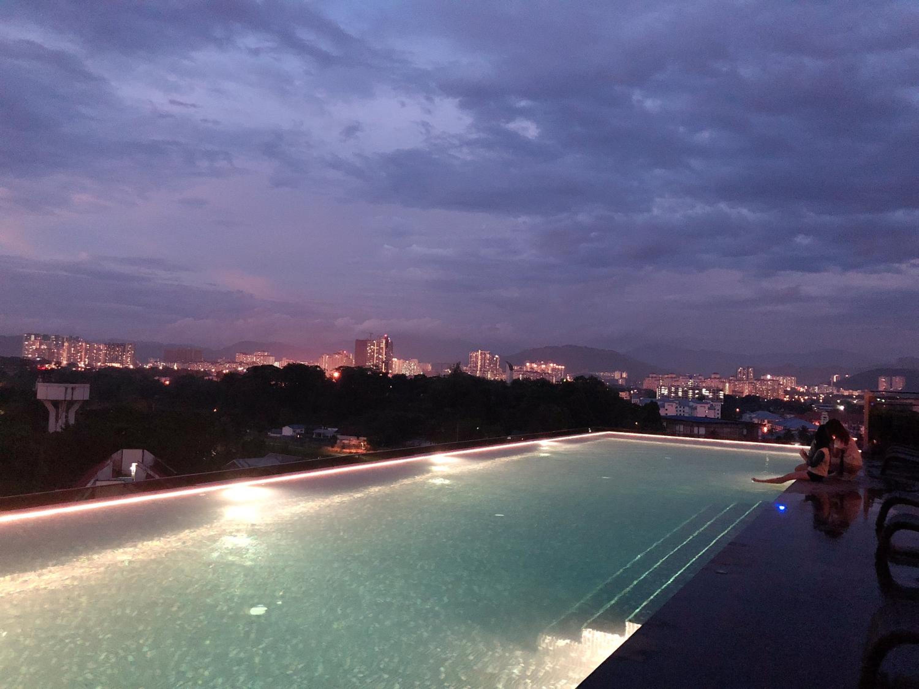 Expressionz Suites near KLCC, IJN by Wodages