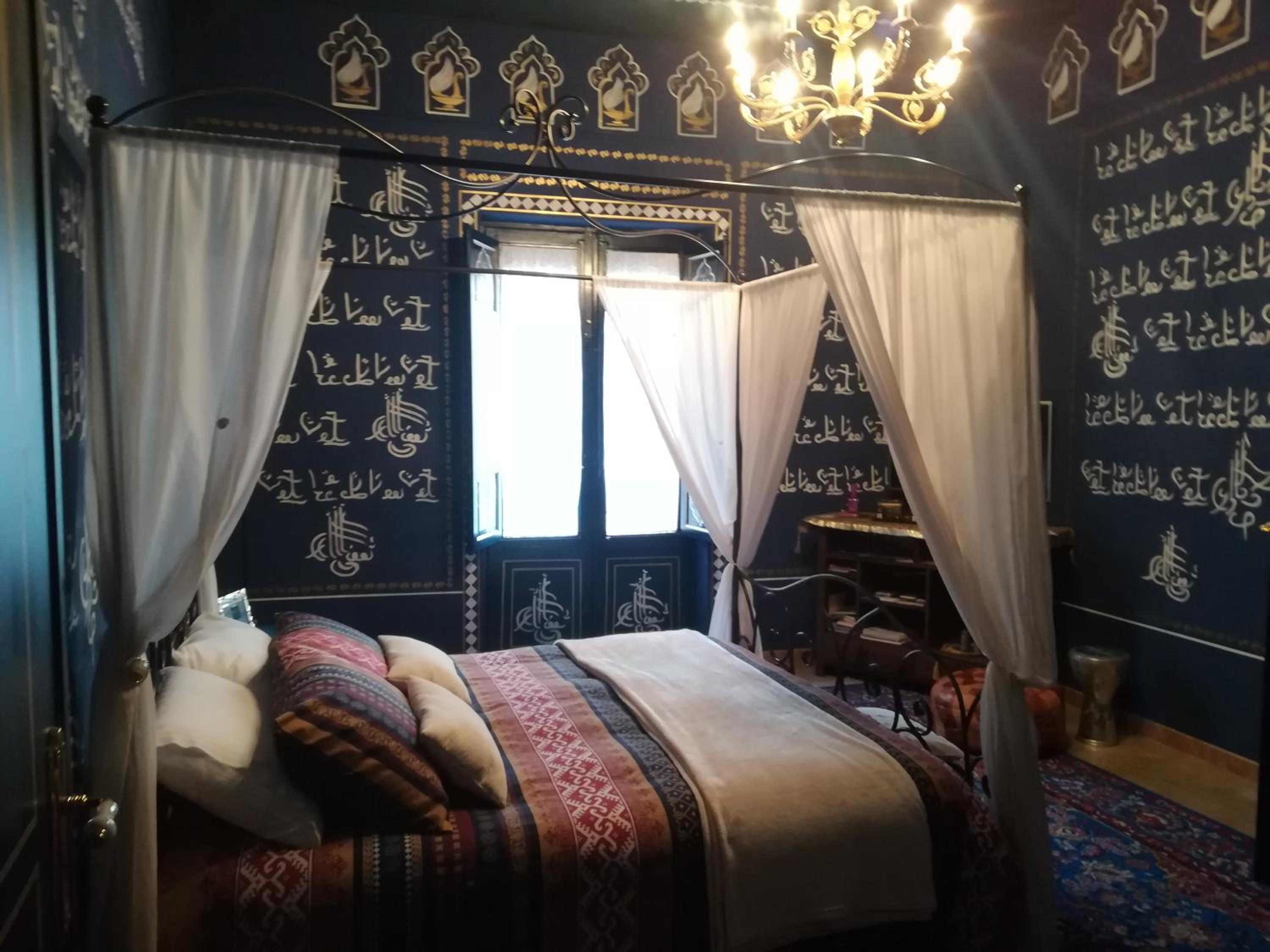 bedroom