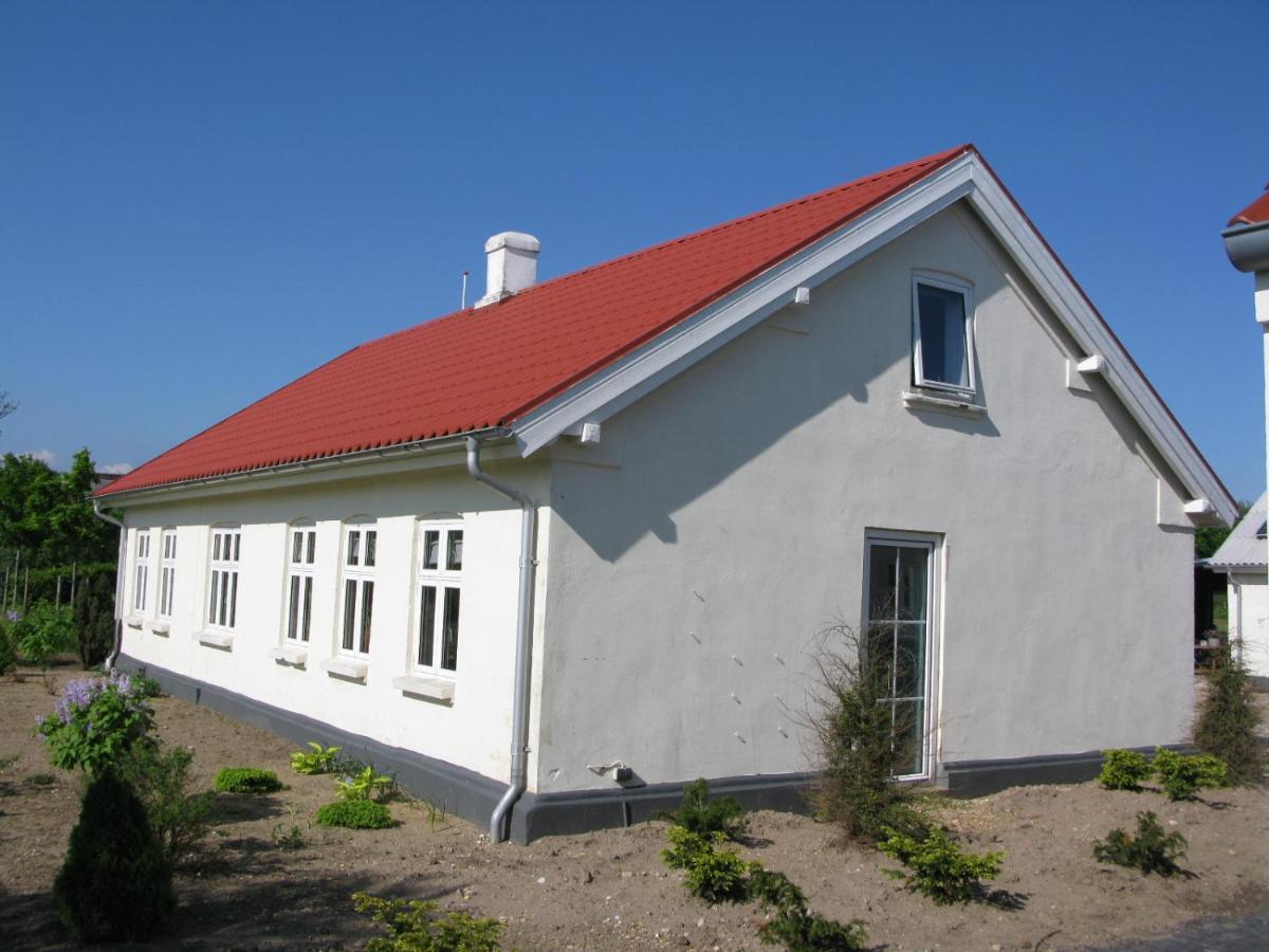 Photo 33