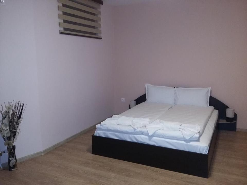Guest House Ideal