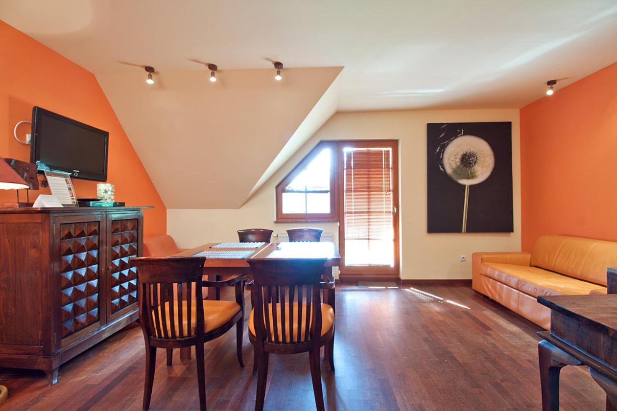 Apartamenty Lola