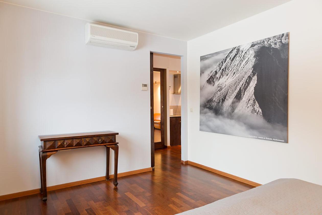 Apartamenty Lola