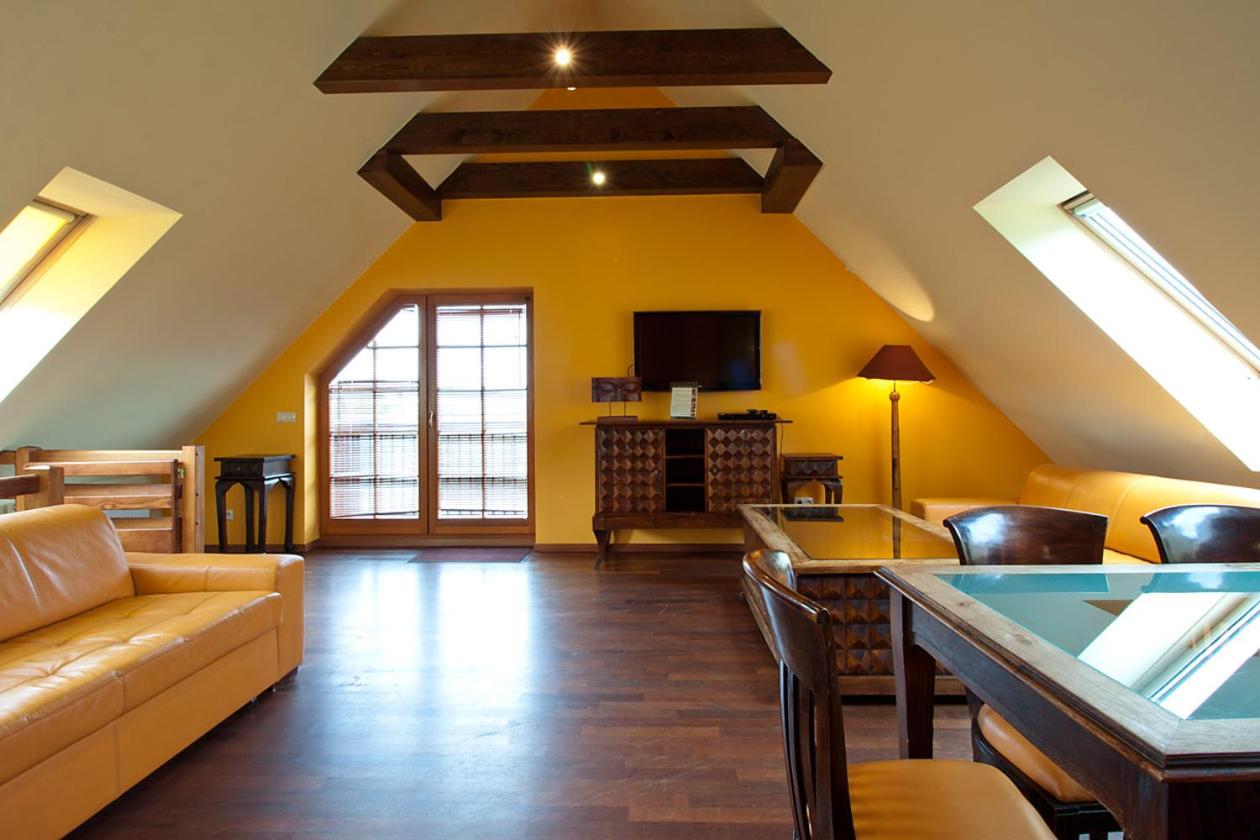 Apartamenty Lola