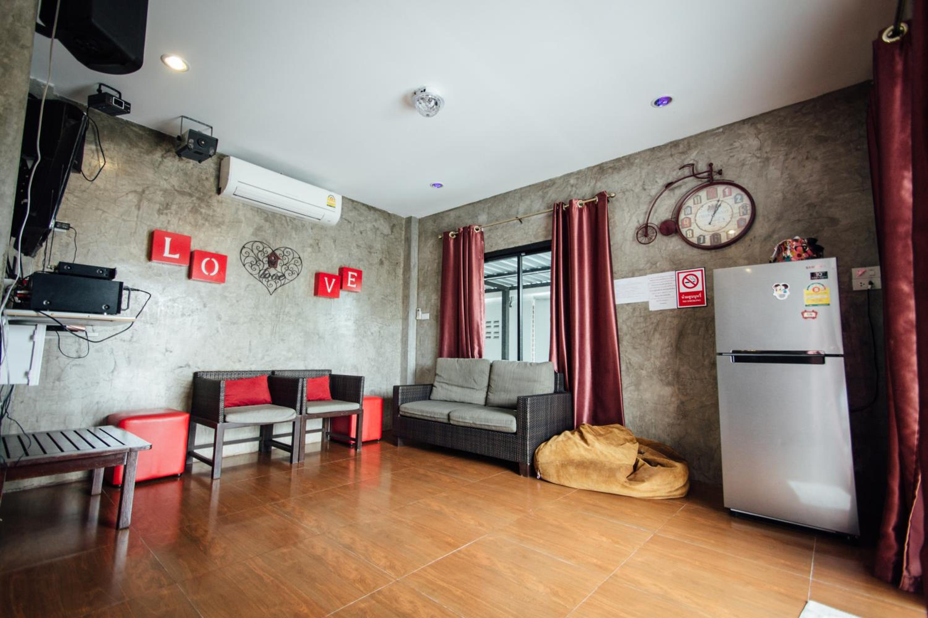 lounge