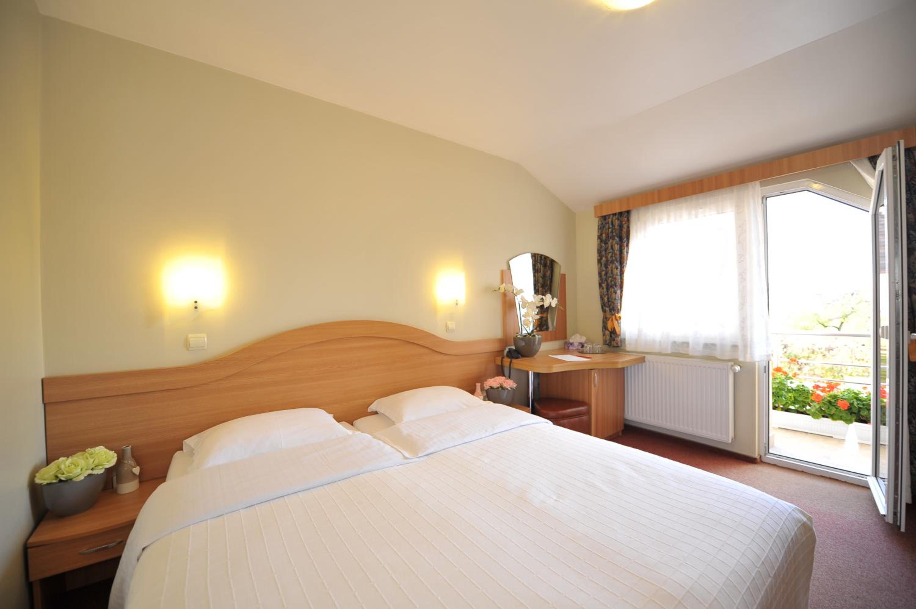 Villa Brussels view 3