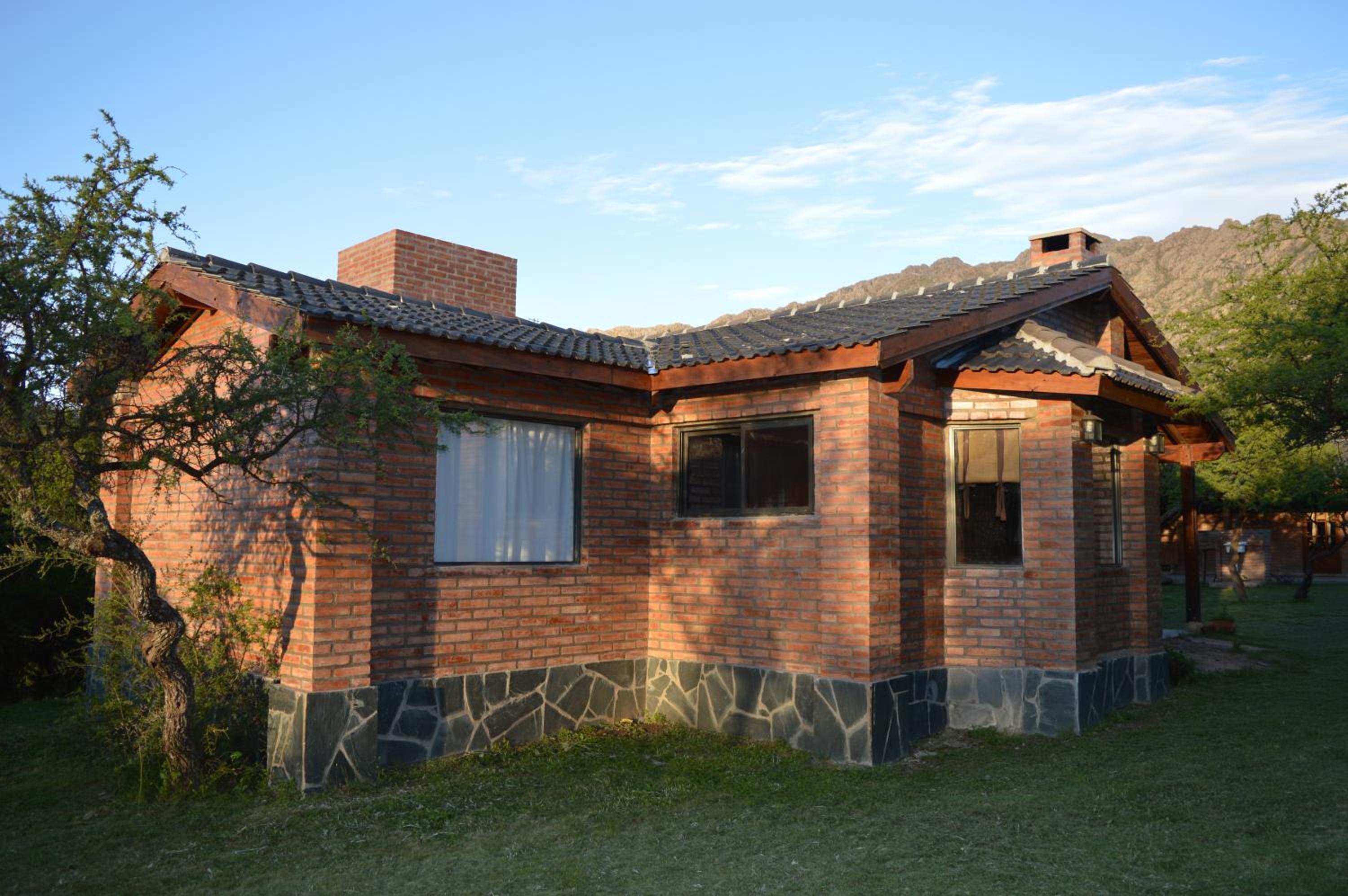 Complejo Arlington Village