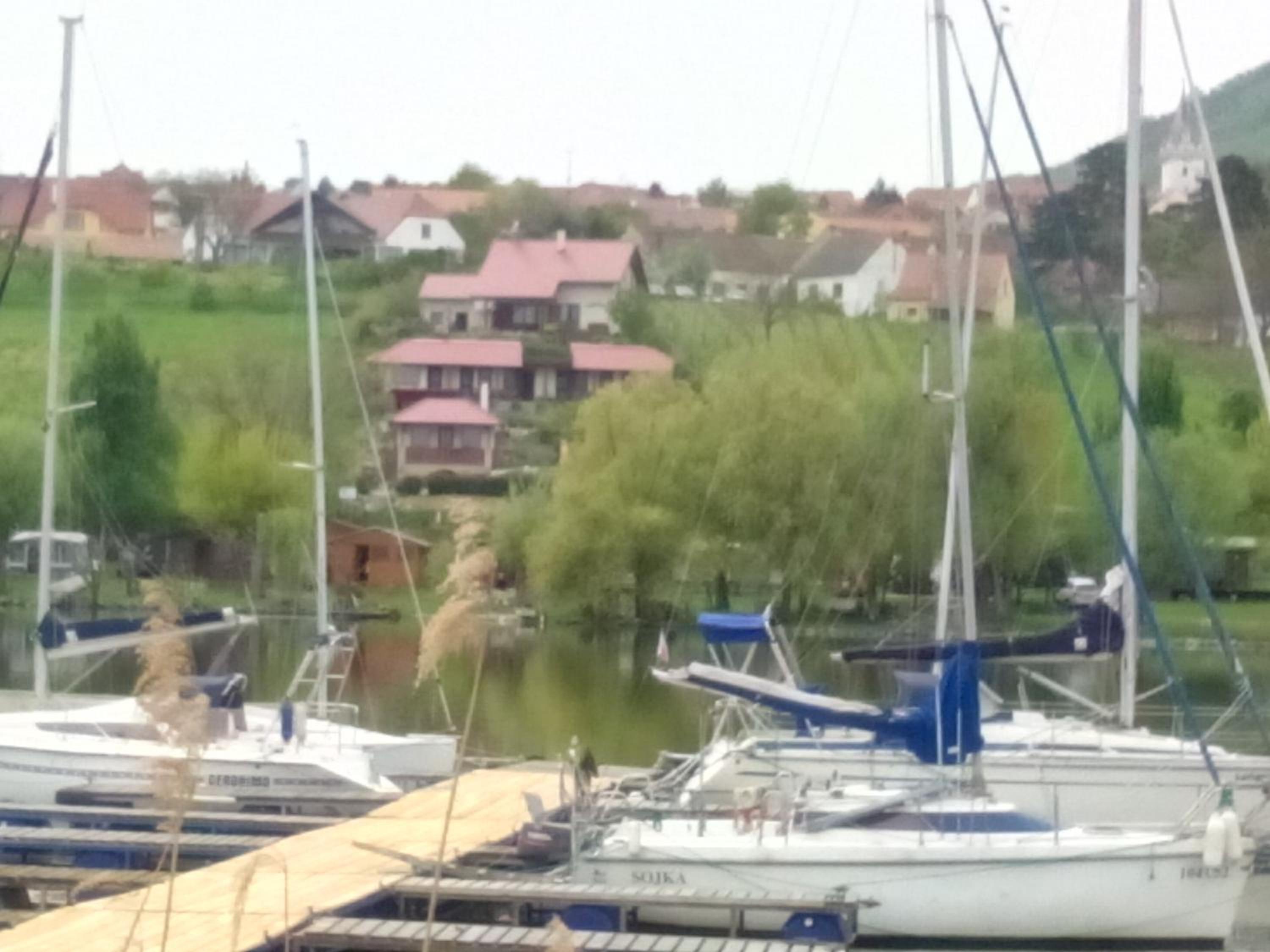Penzion Nad jezerem
