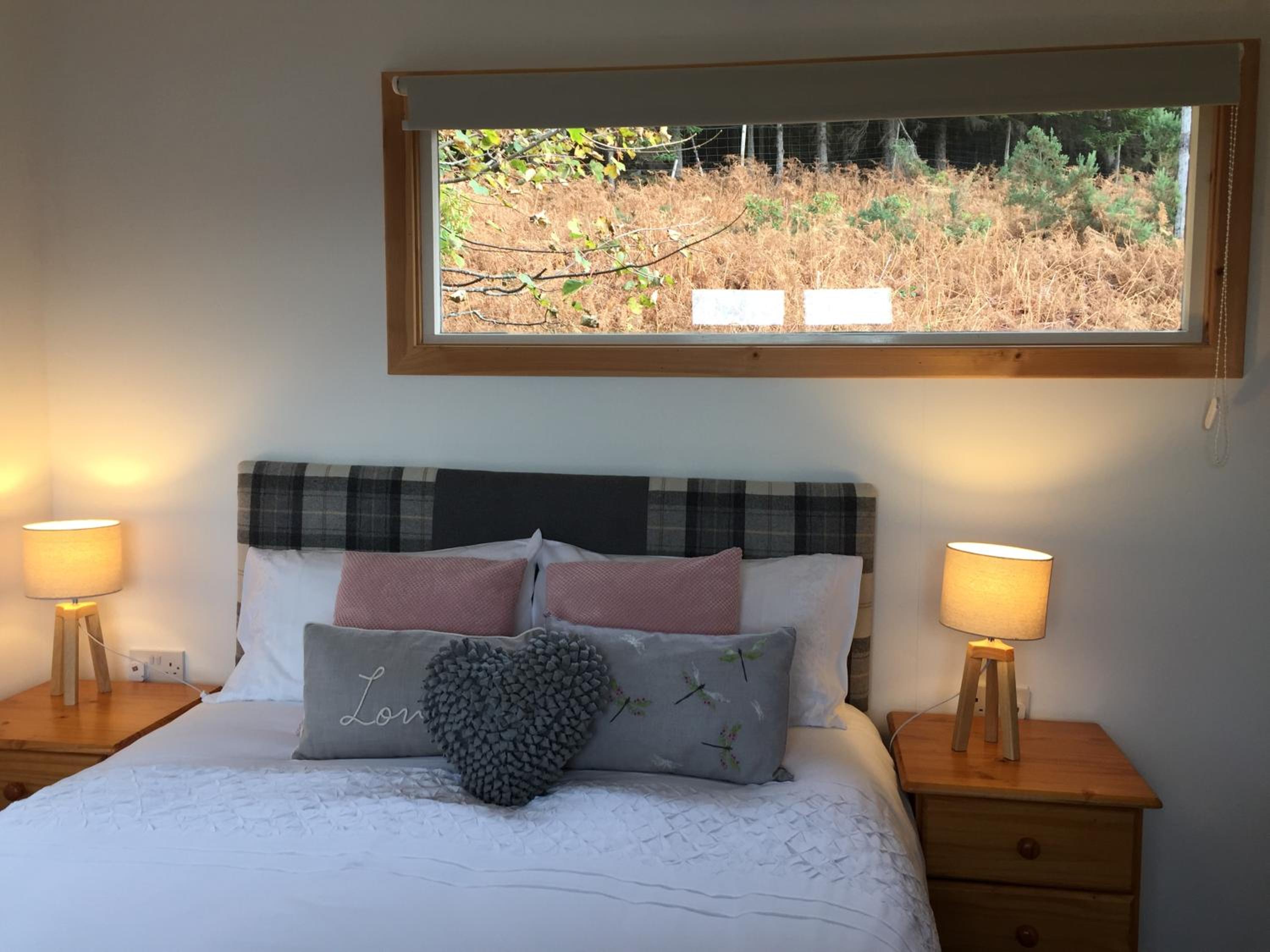 Loch Broom Cabins Seaviews& Petfriendly view 4