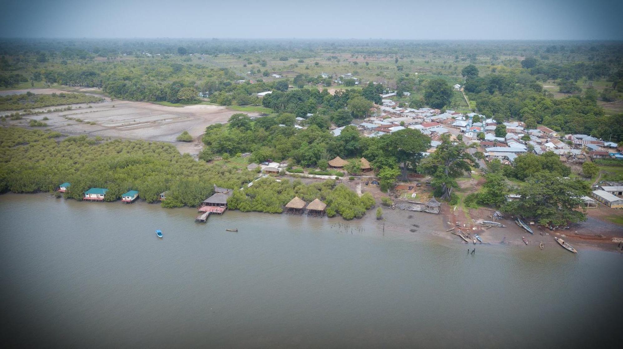 Bintang Bolong Lodge