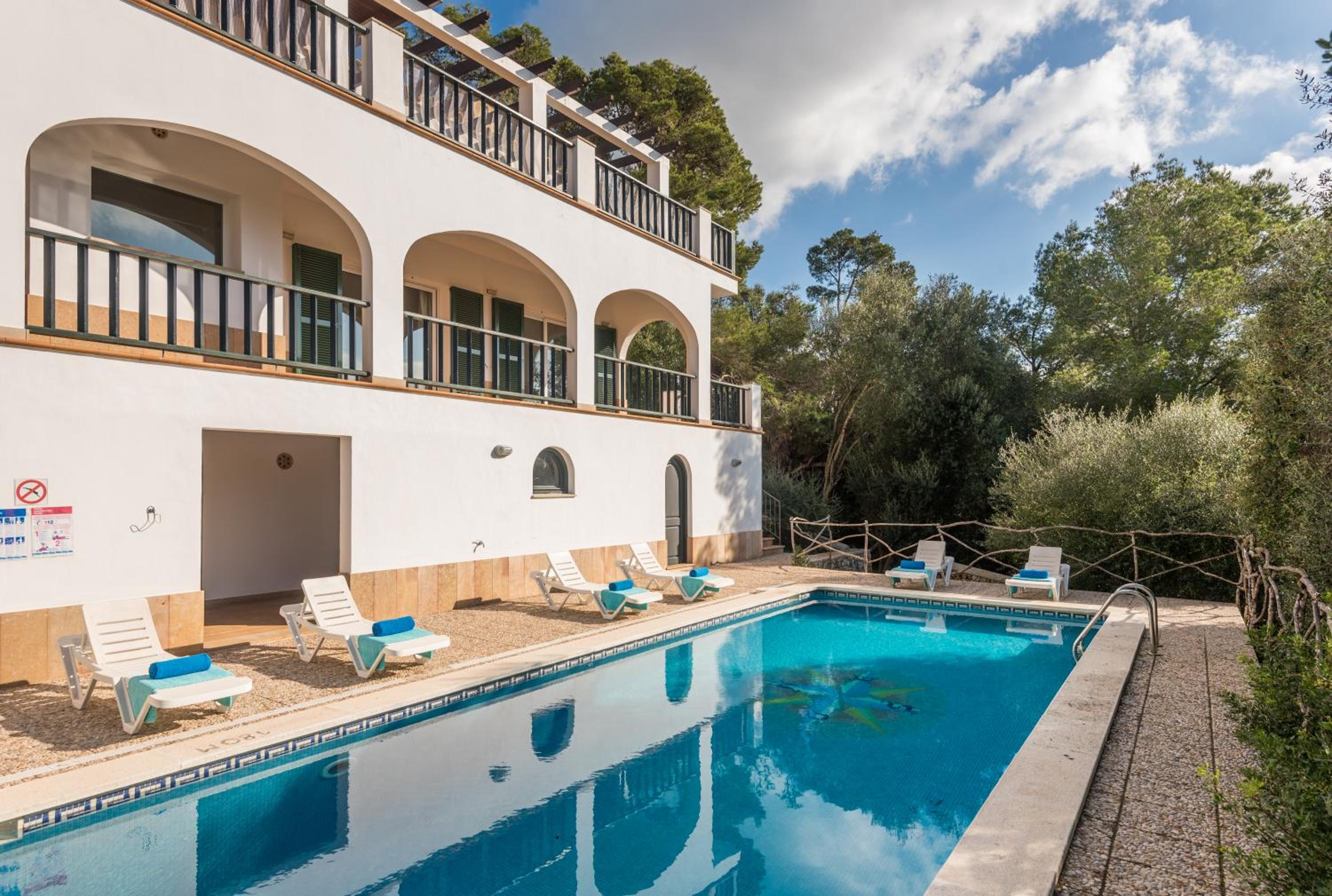 Villa Sol y Mar view 2